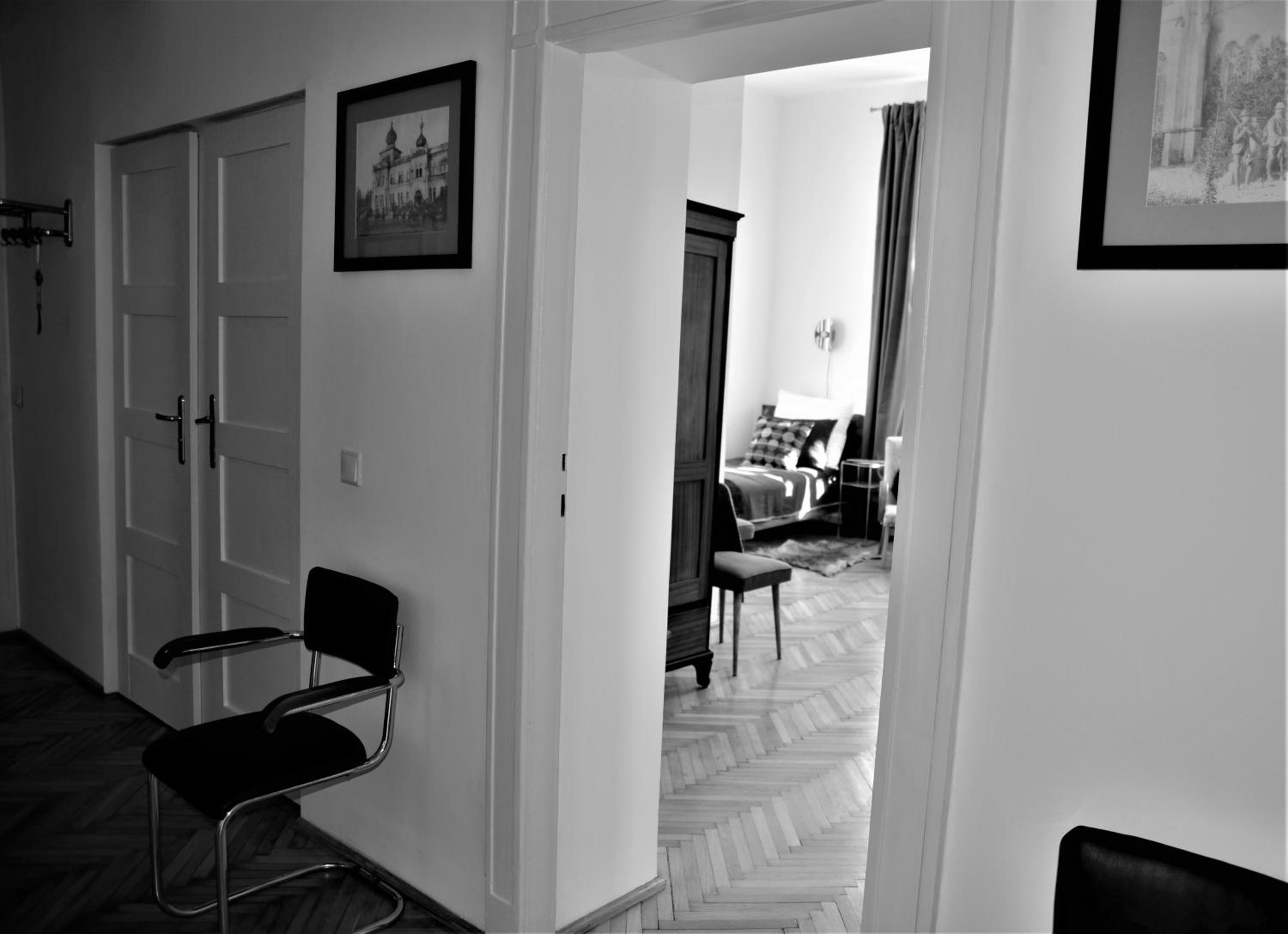 Photo 36