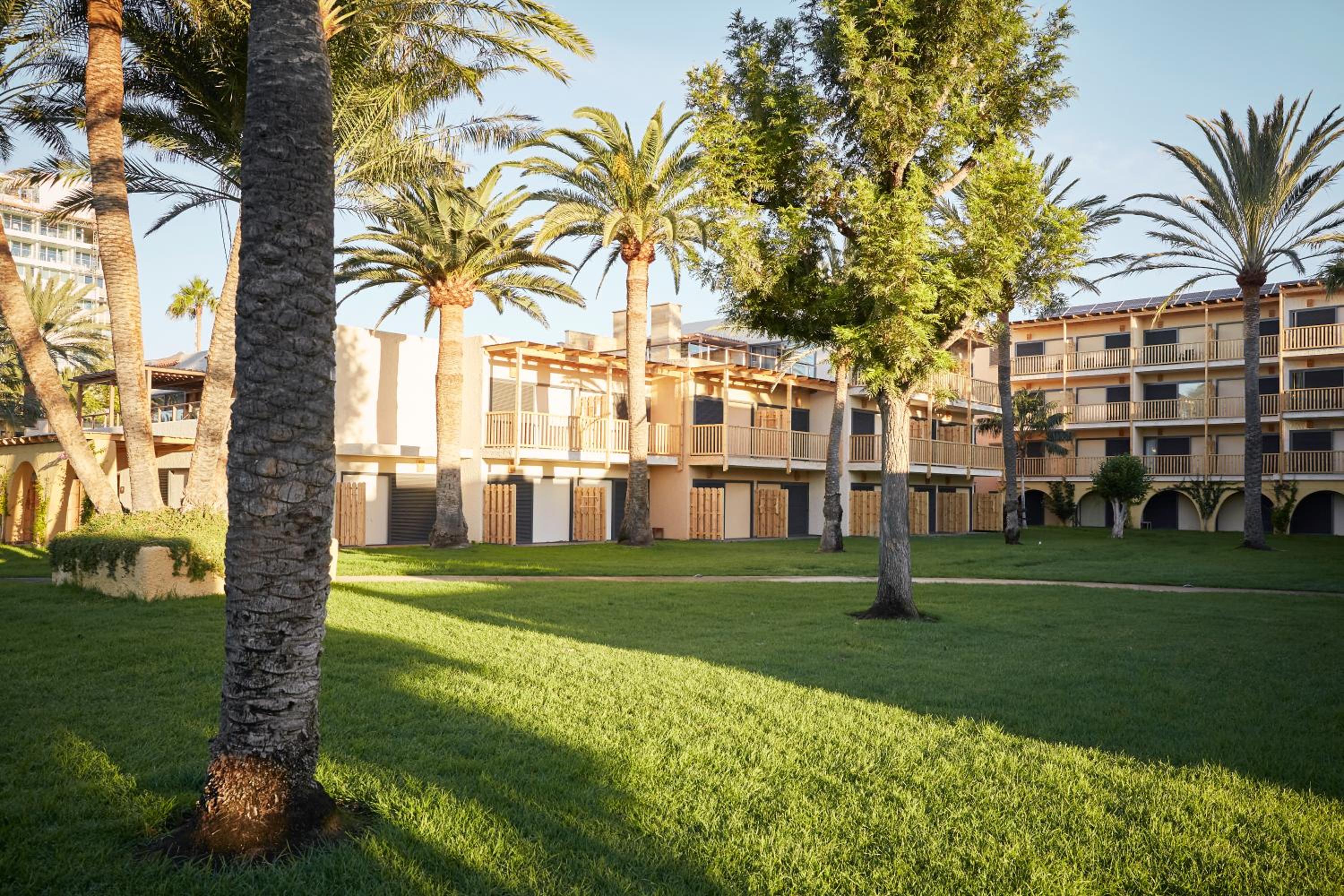 Hotel ROBINSON JANDIA PLAYA - Adults only - Image 1