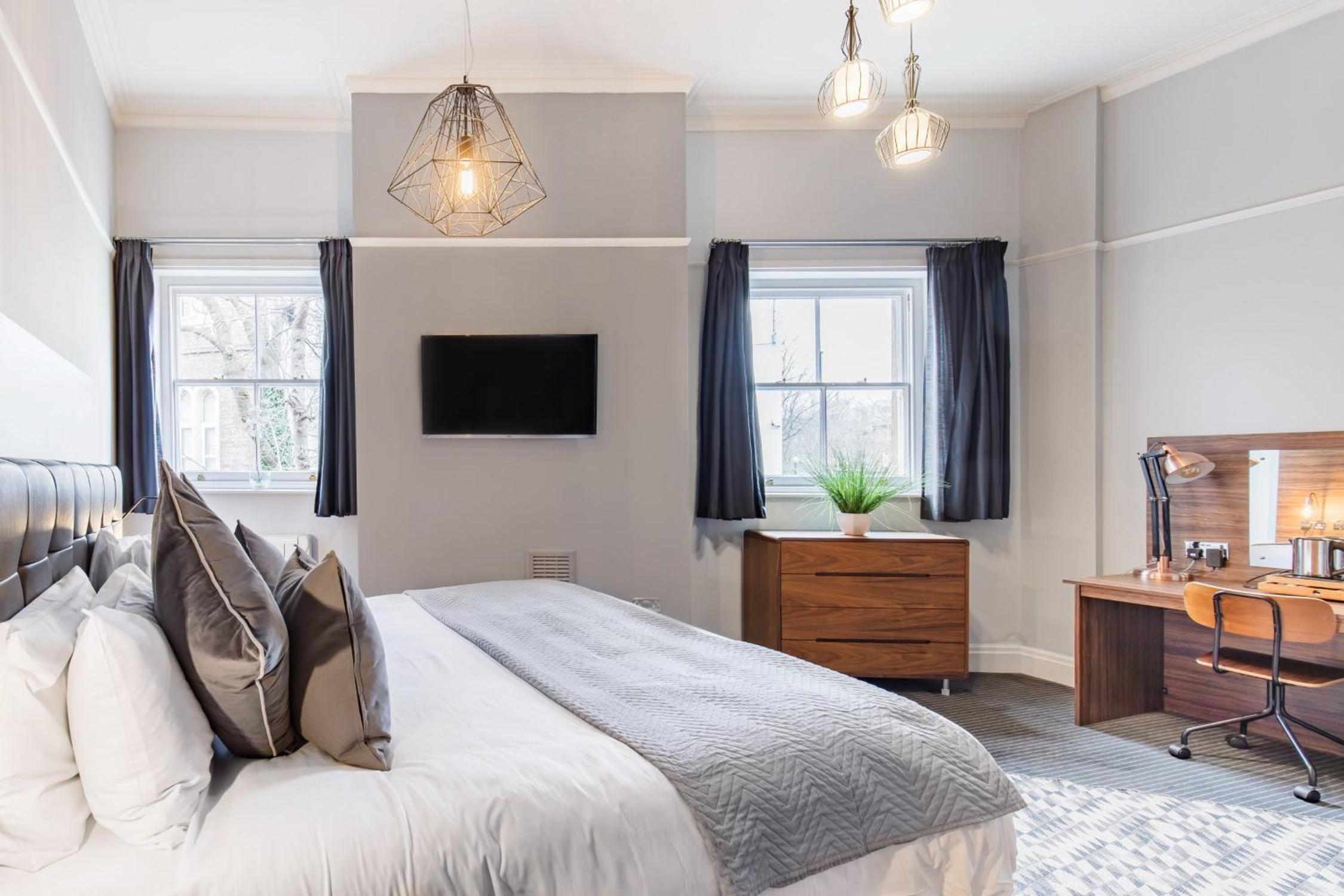 The Corson at Claremont Apartments, photo 15