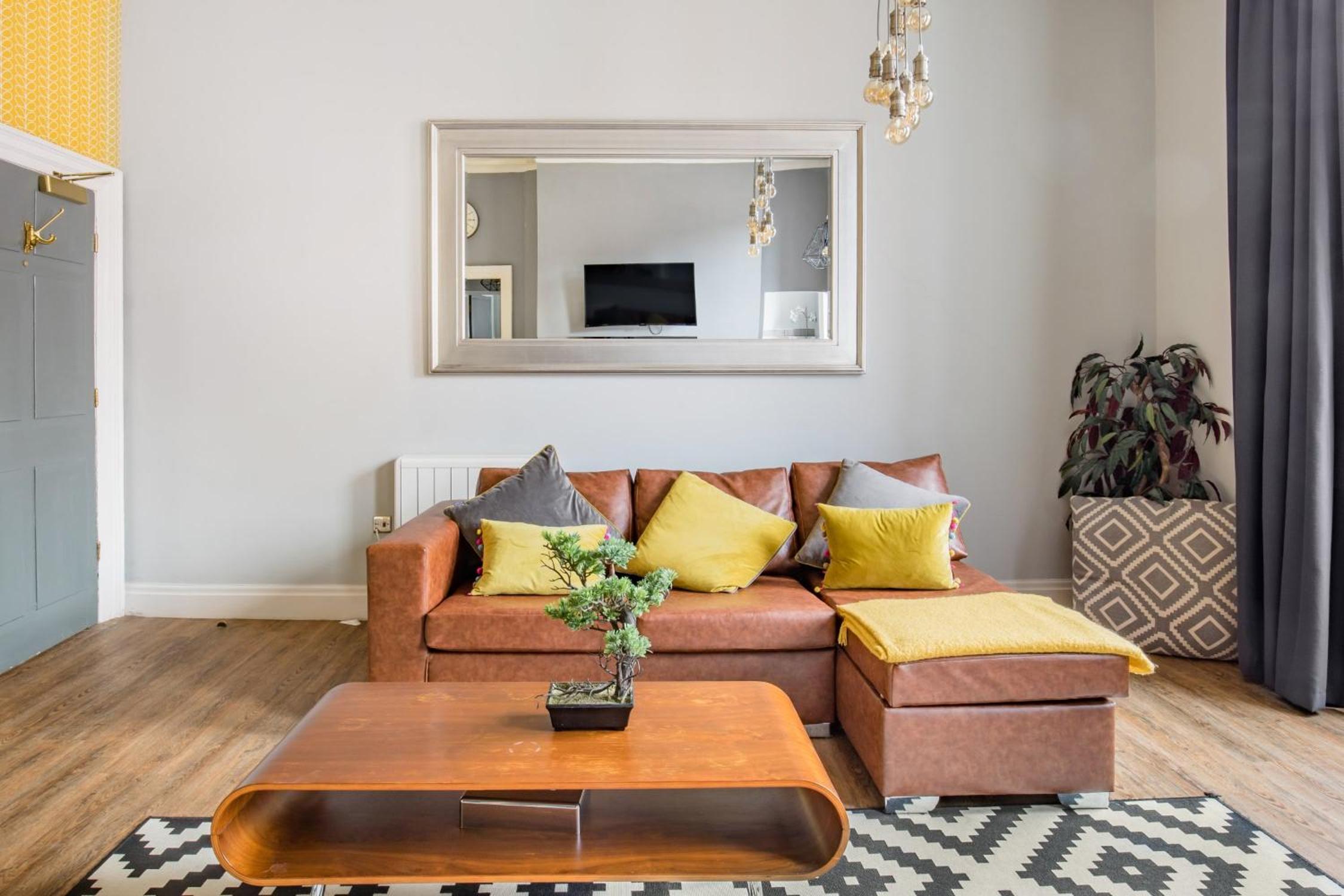 The Corson at Claremont Apartments
