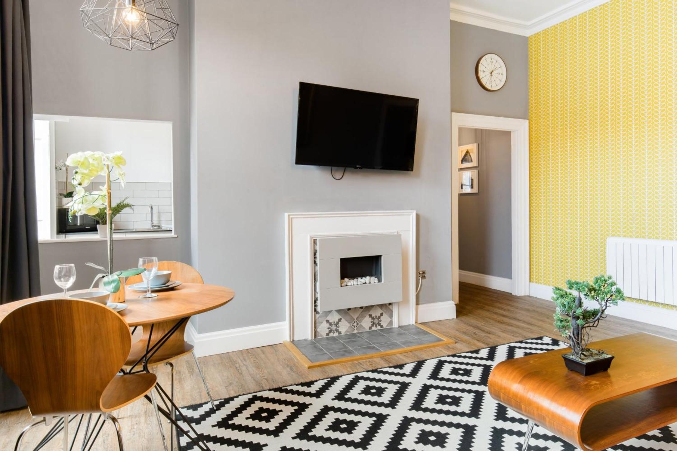 The Corson at Claremont Apartments, photo 23