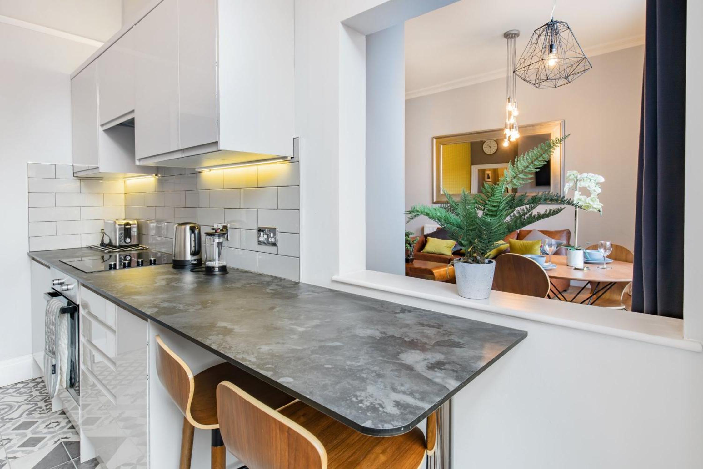 The Corson at Claremont Apartments, photo 24
