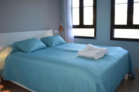Marbella Vacations - Marbella, Los Arqueros Golf Country Club, Sleeps 7 plus 1 child - Property Image 51
