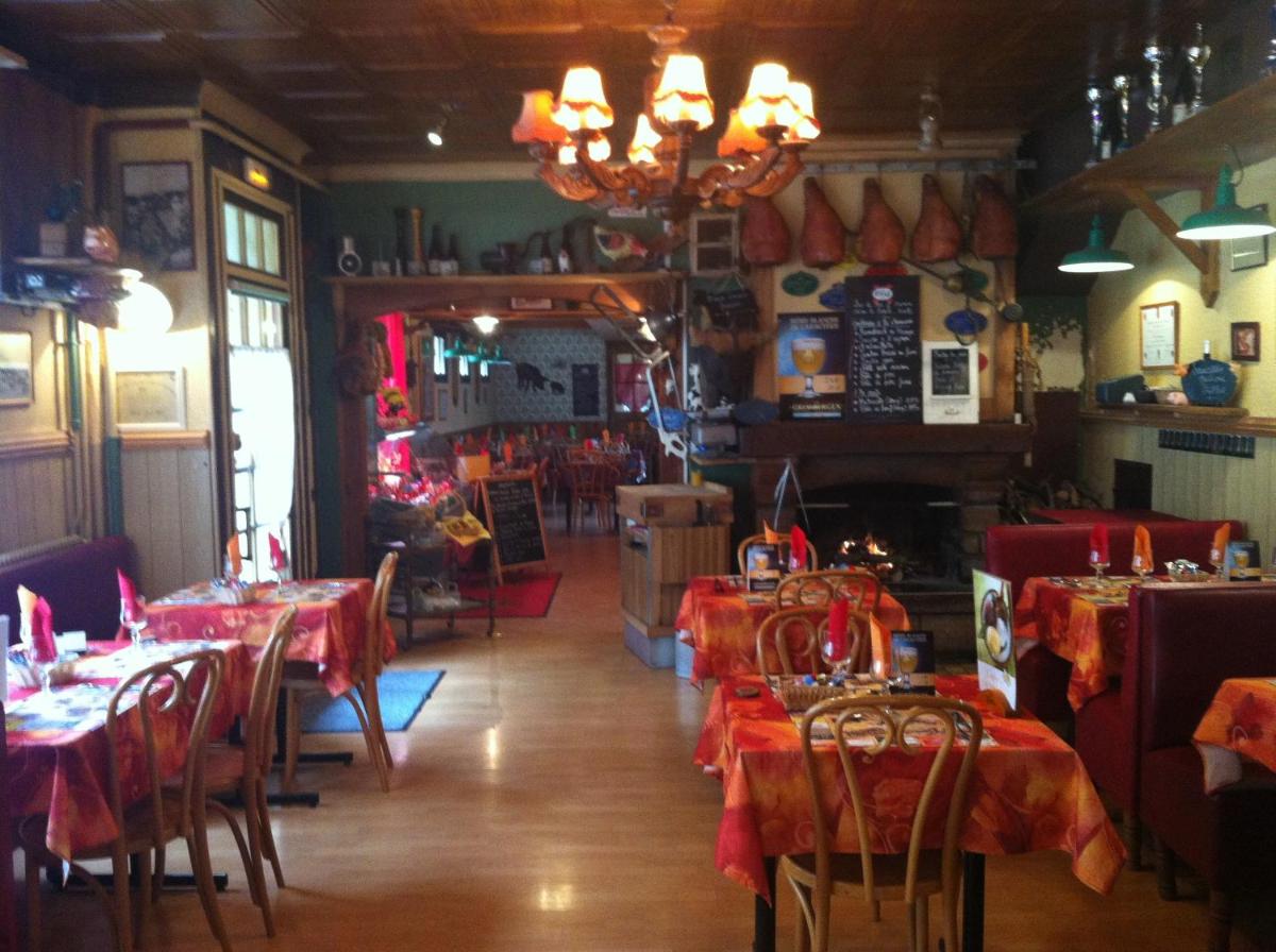 restaurant