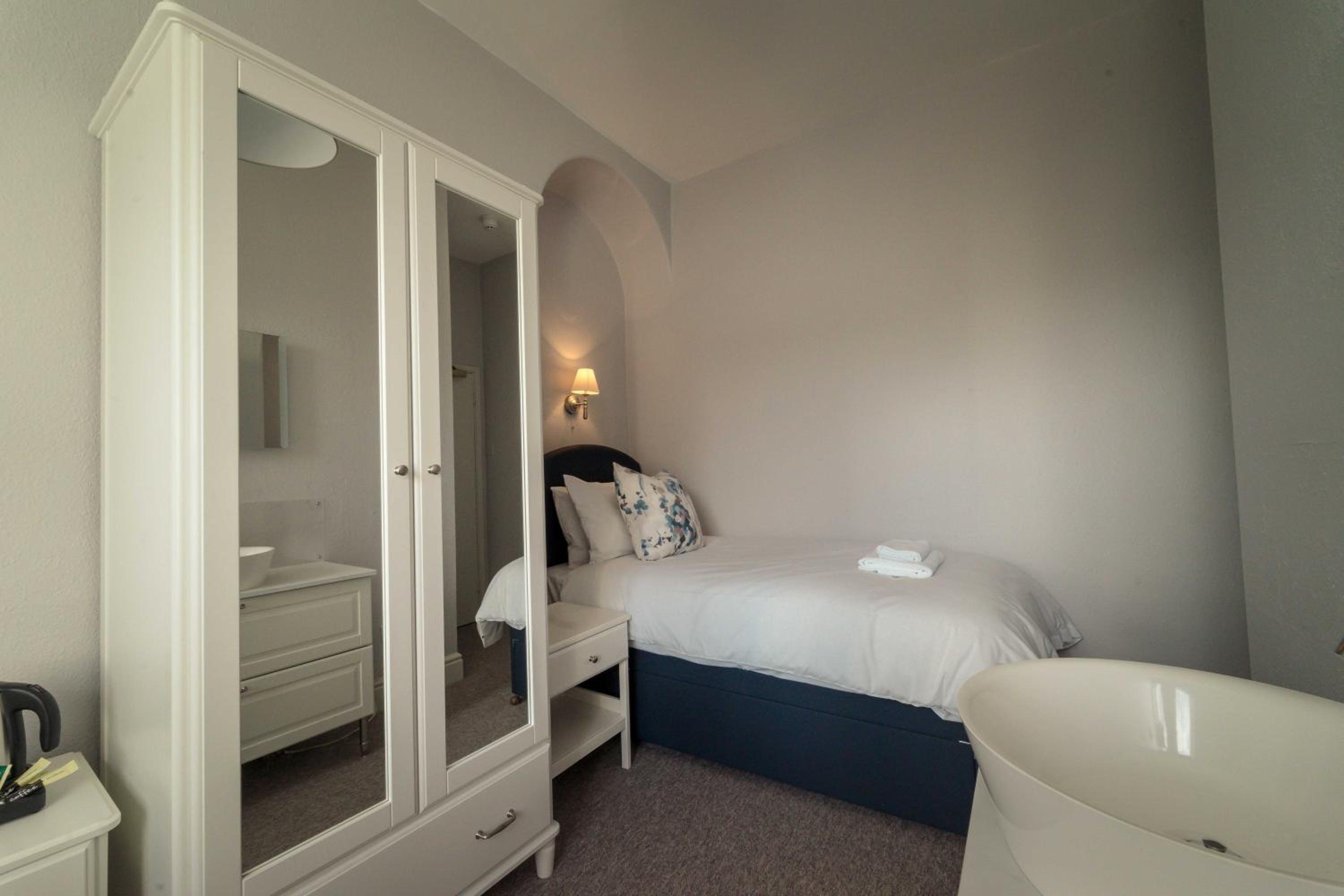 Anabelle's Guest House
