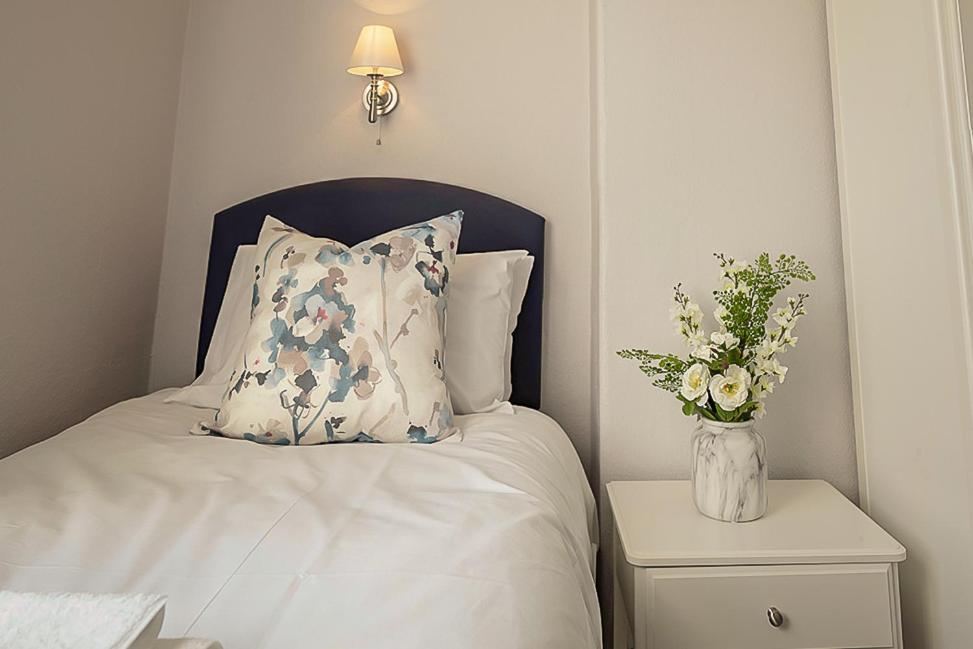Anabelle's Guest House
