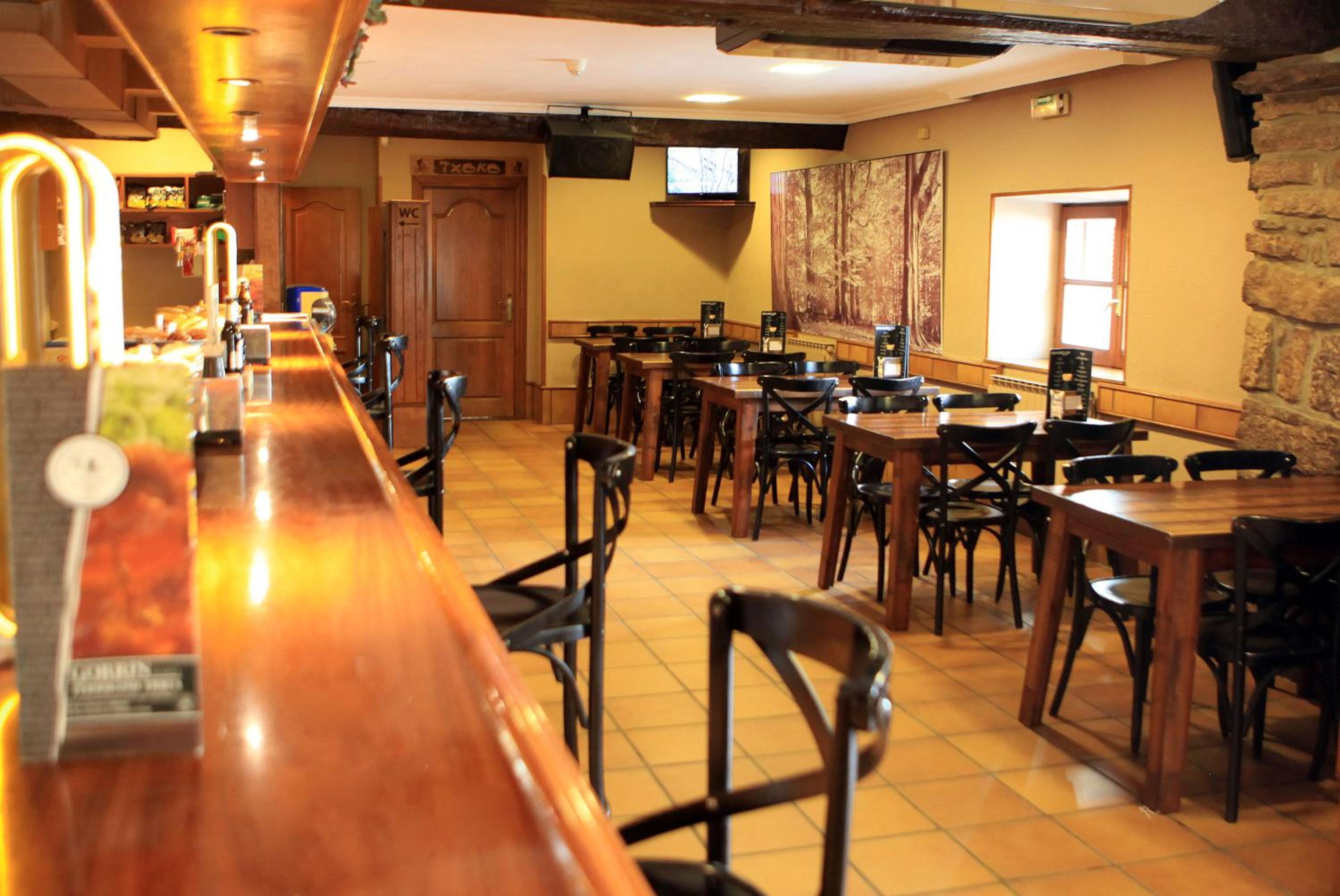 Hostal Ameztia view 3