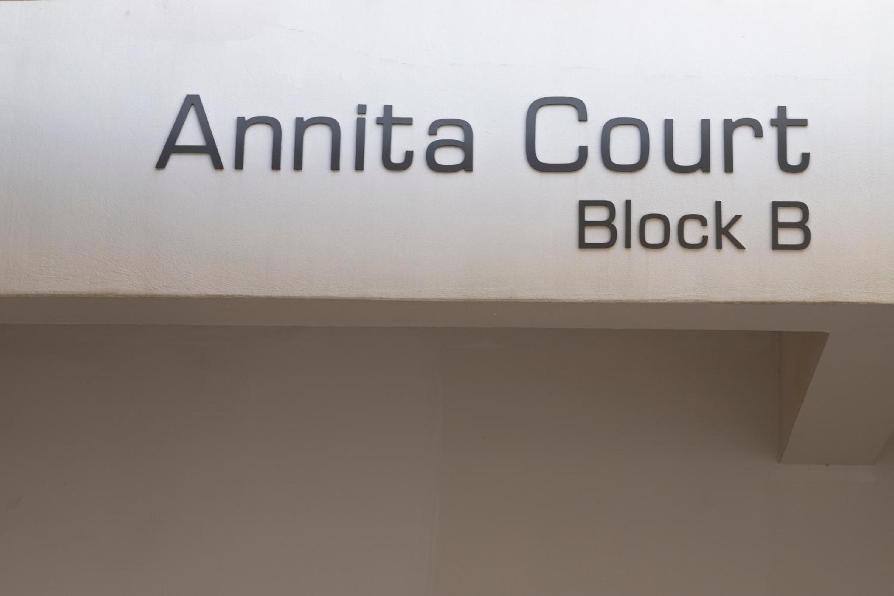Annita Court Bock B, Apt3