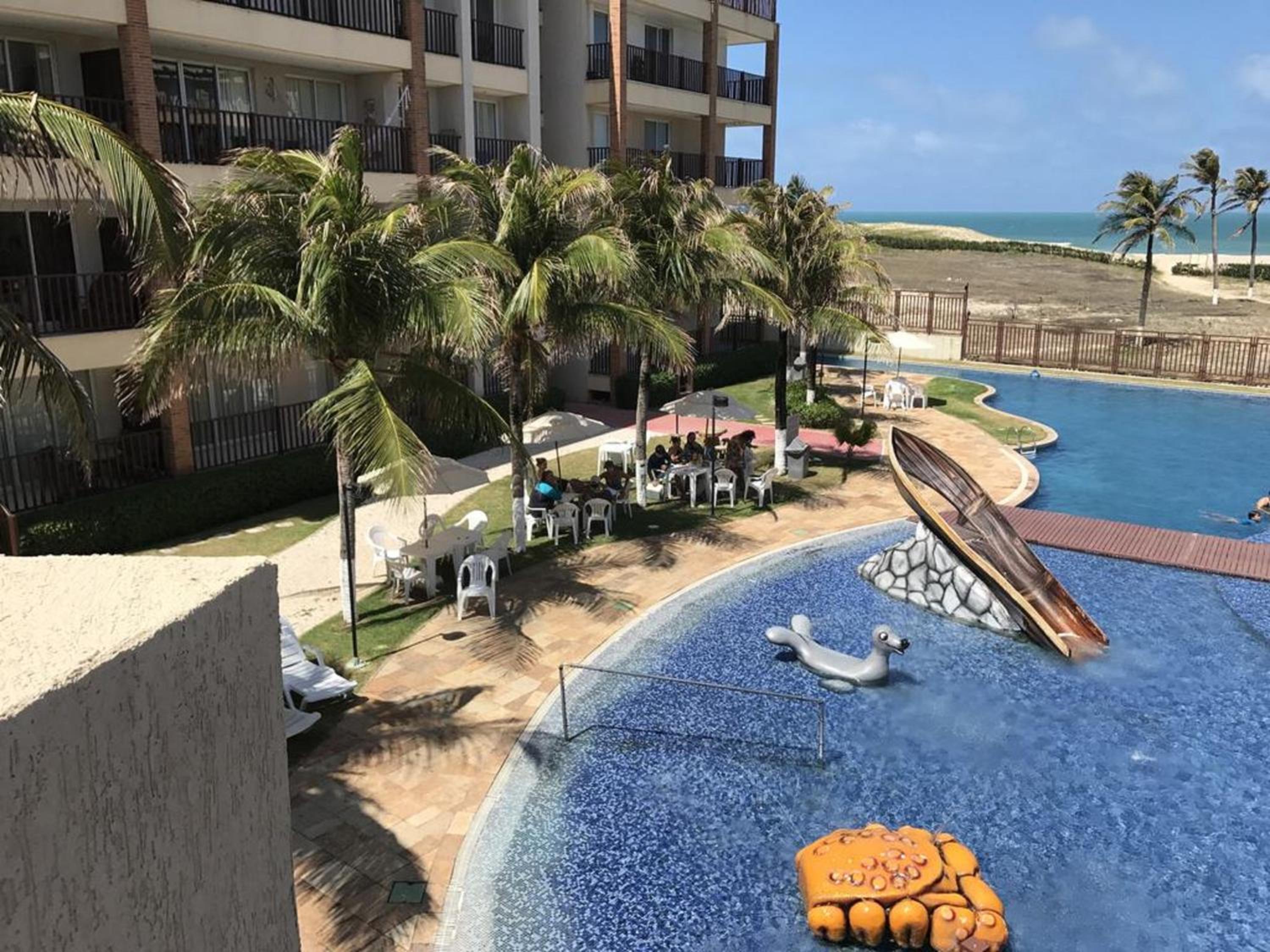 Apartamento Completo no Beach Living Porto das Dunas - Apto Luxo