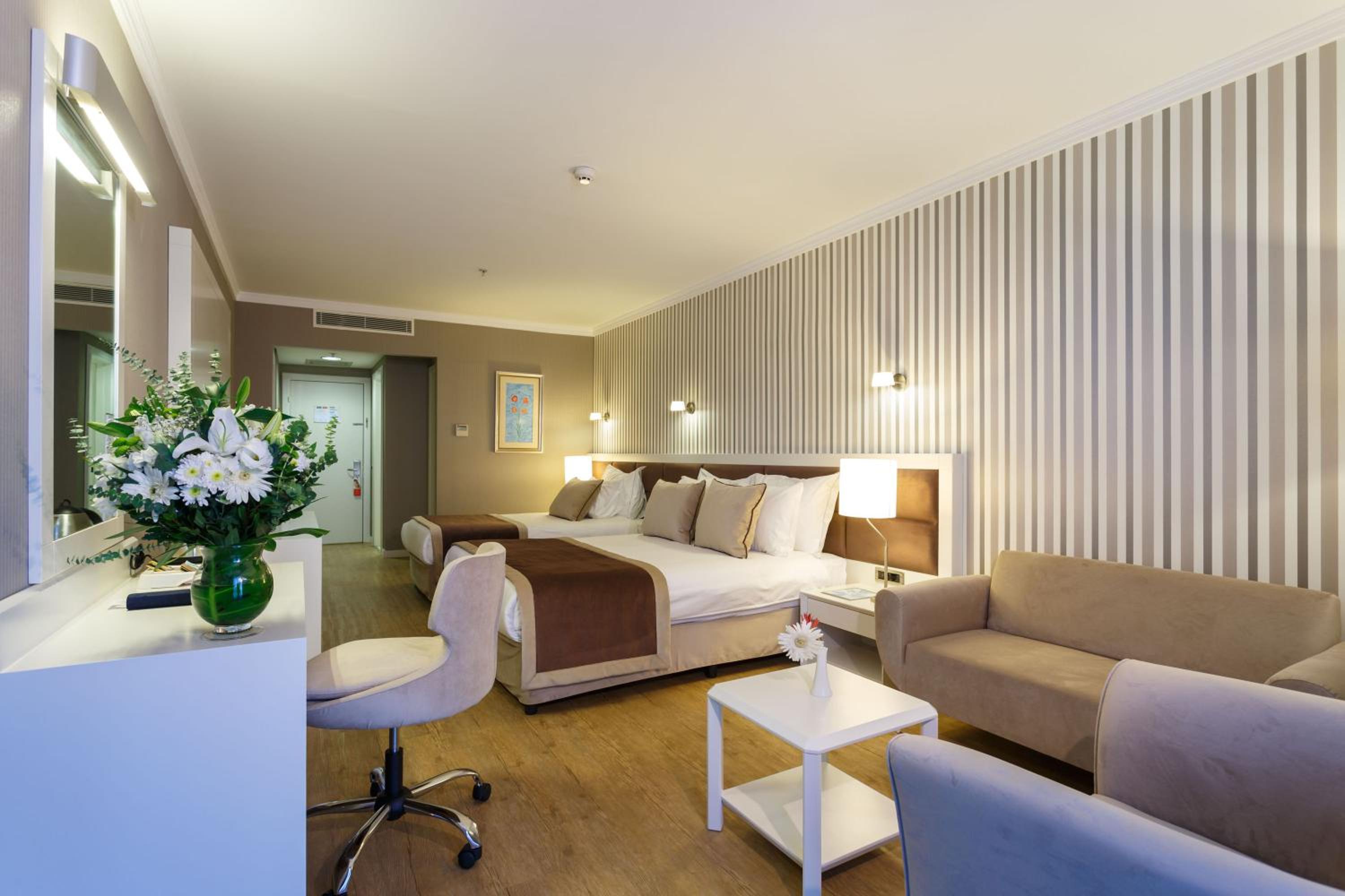 Byotell Hotel Istanbul - Image 17