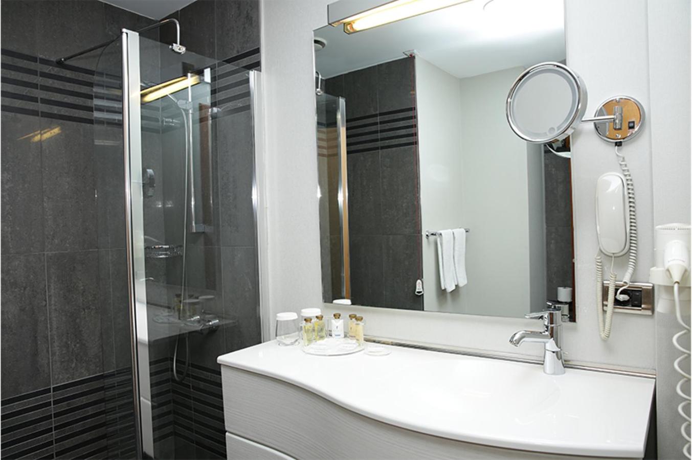 Byotell Hotel Istanbul - Image 30