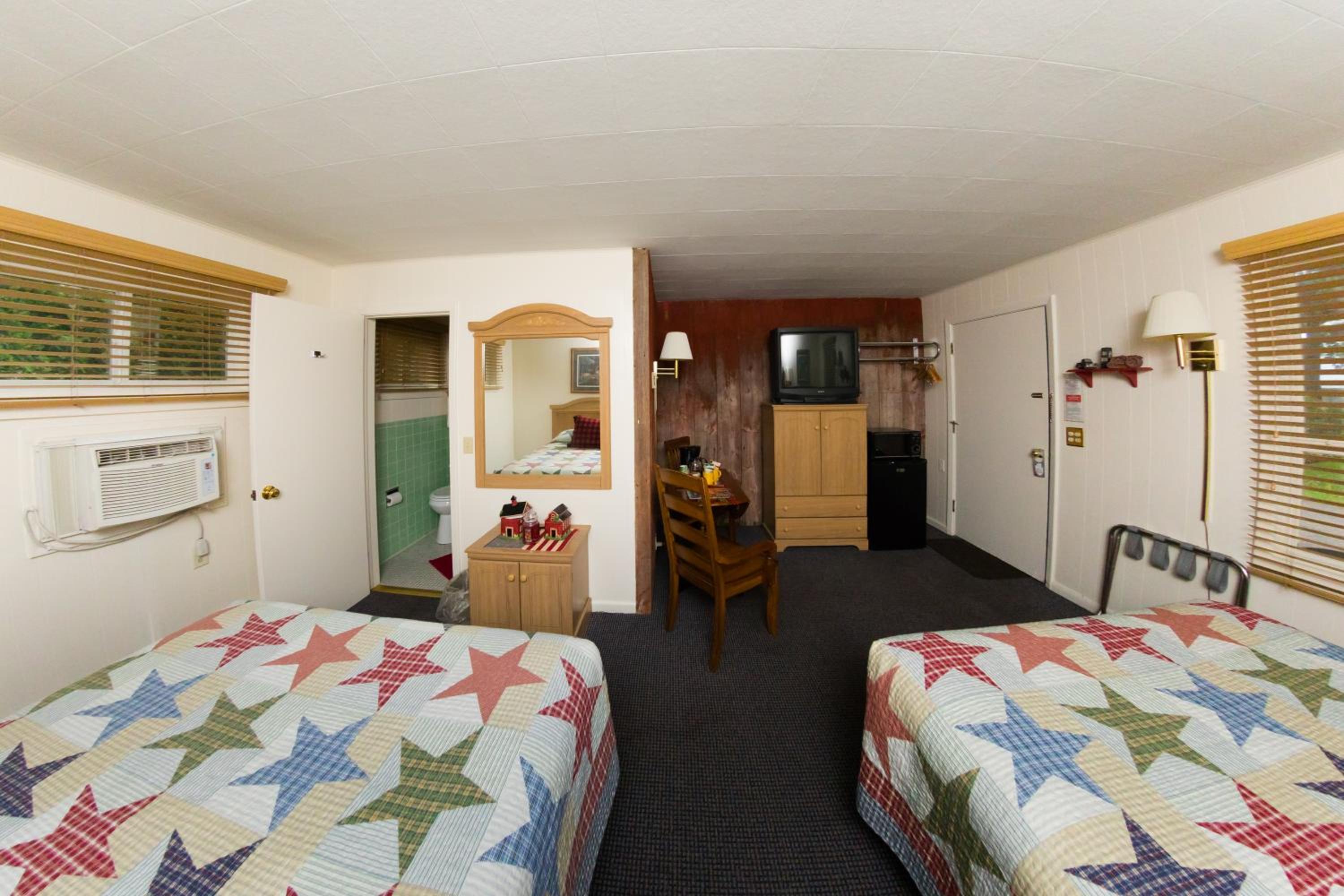 Oak Park Inn view 3