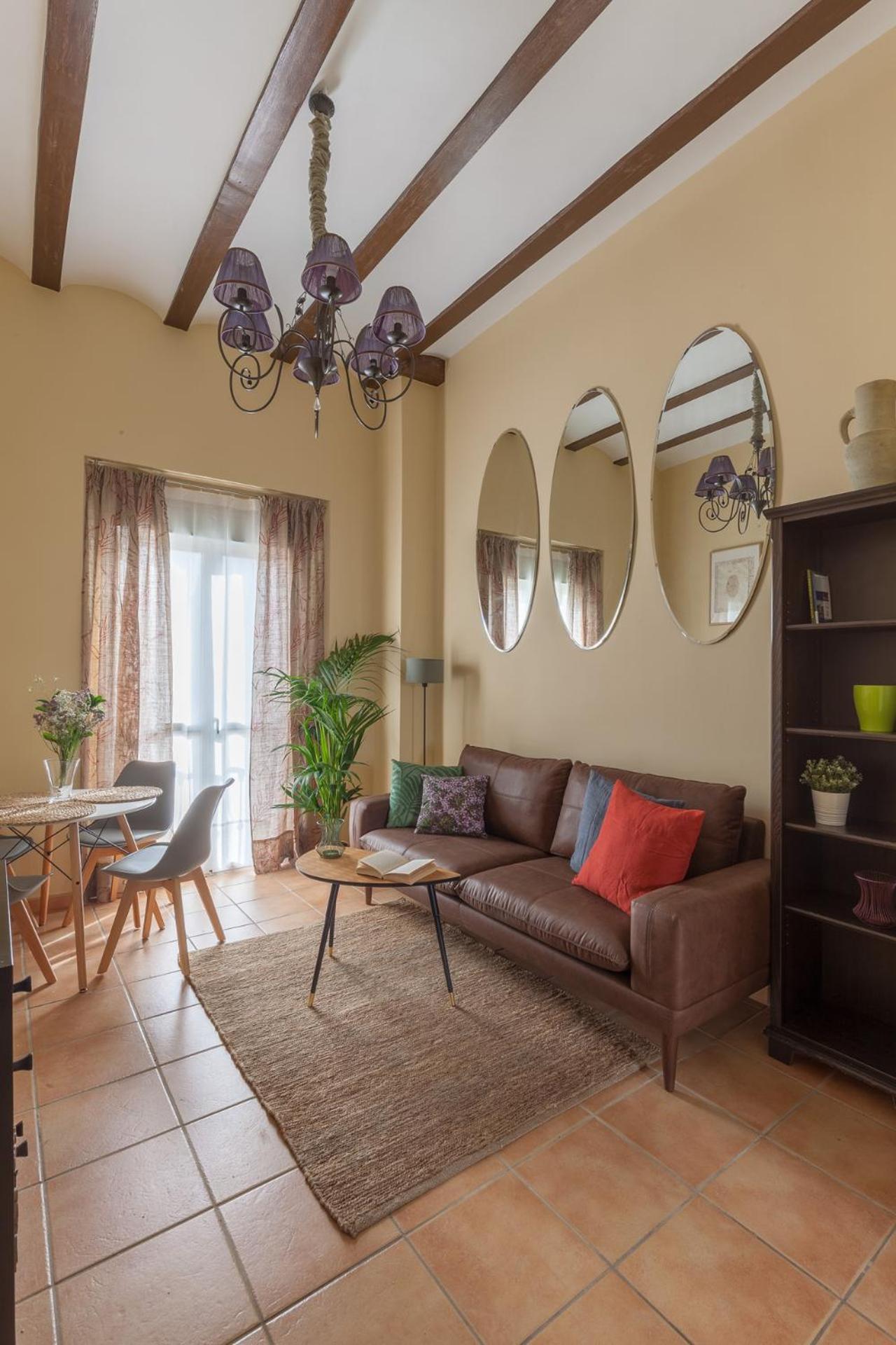 Sevilla Blossom Elegant and bright 2 Rooms - 4PX view 4