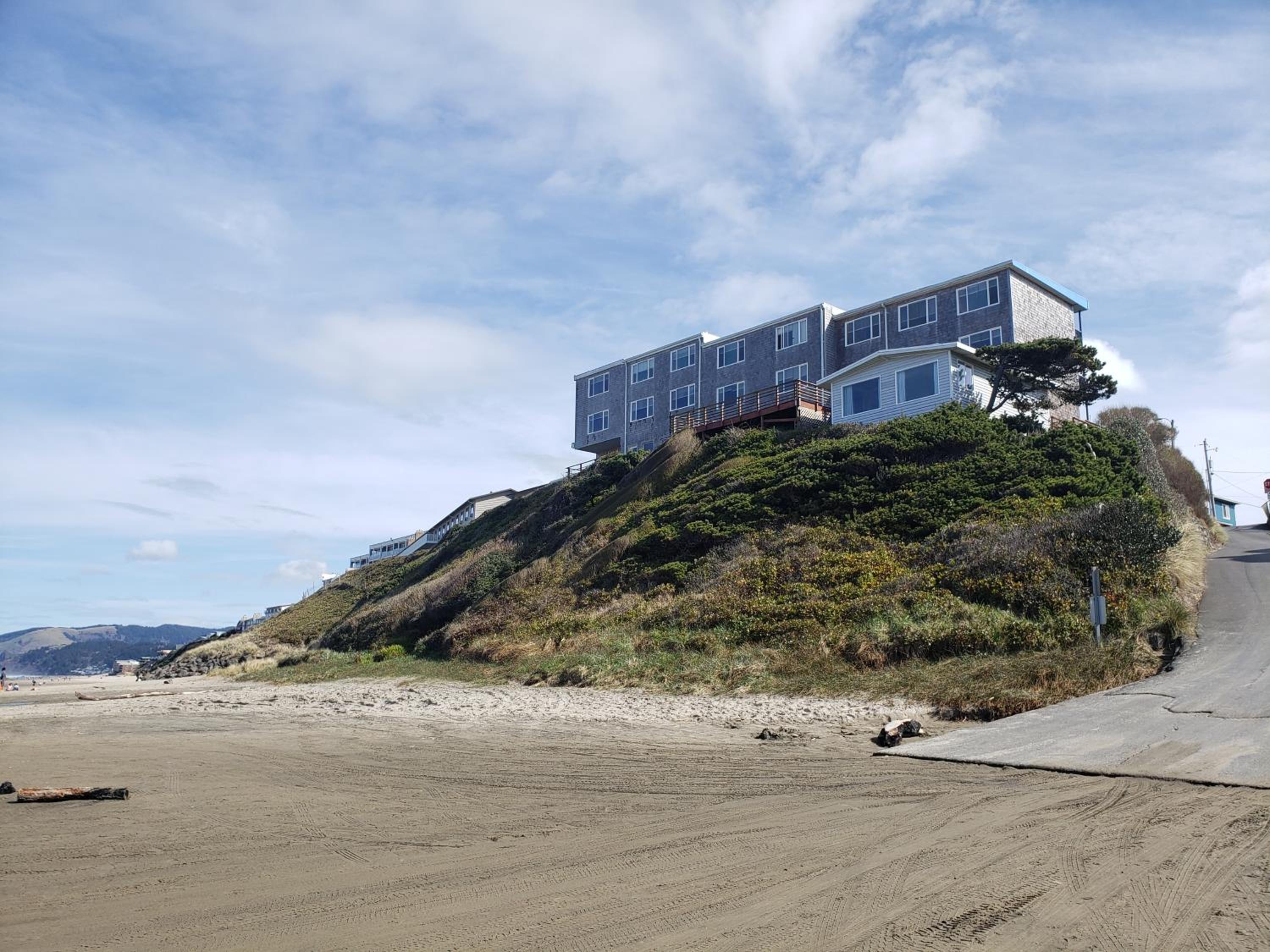 Seagull Beachfront Inn