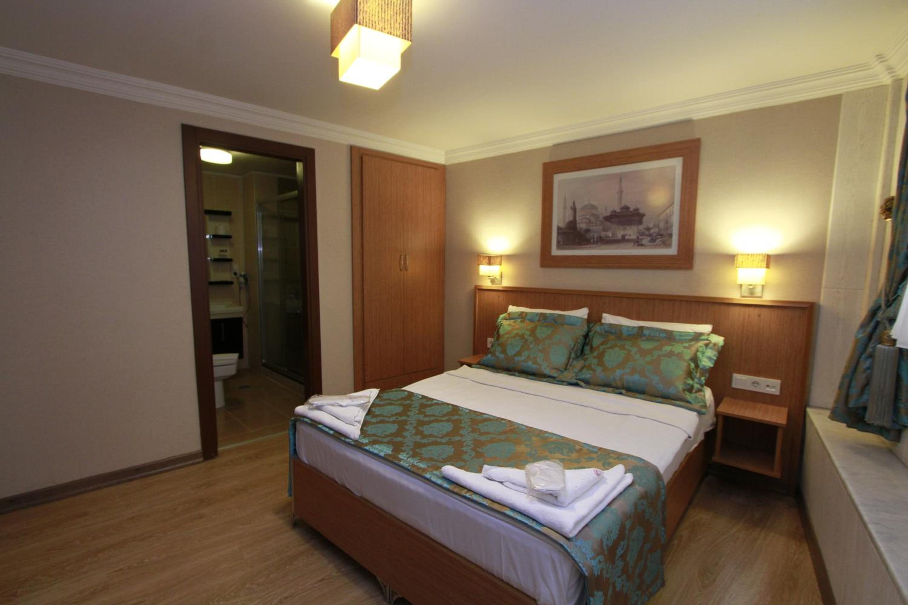 Agora Boutique Hotel & Bistro - Image 52