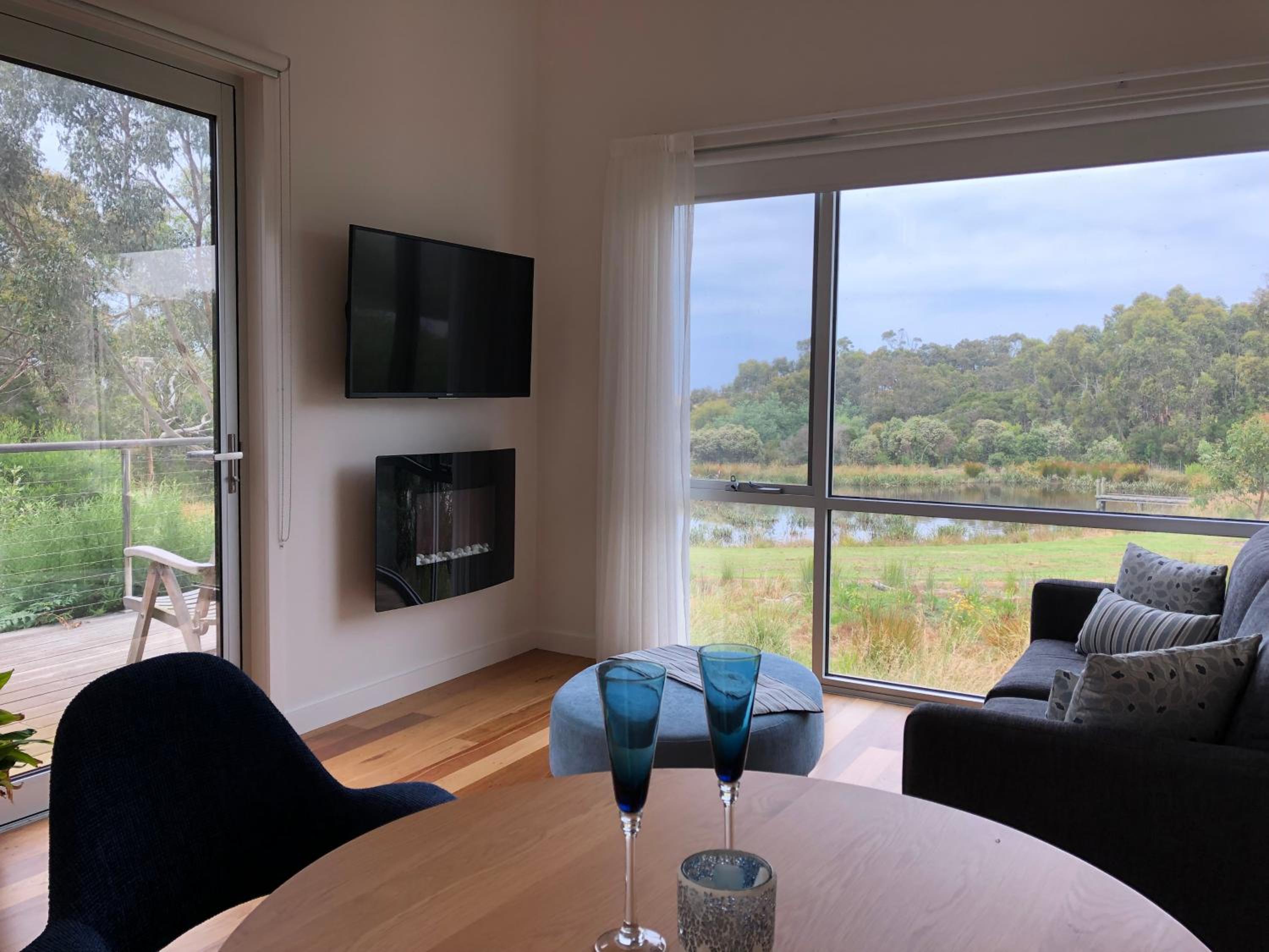 Messmates Luxury Eco Suites
