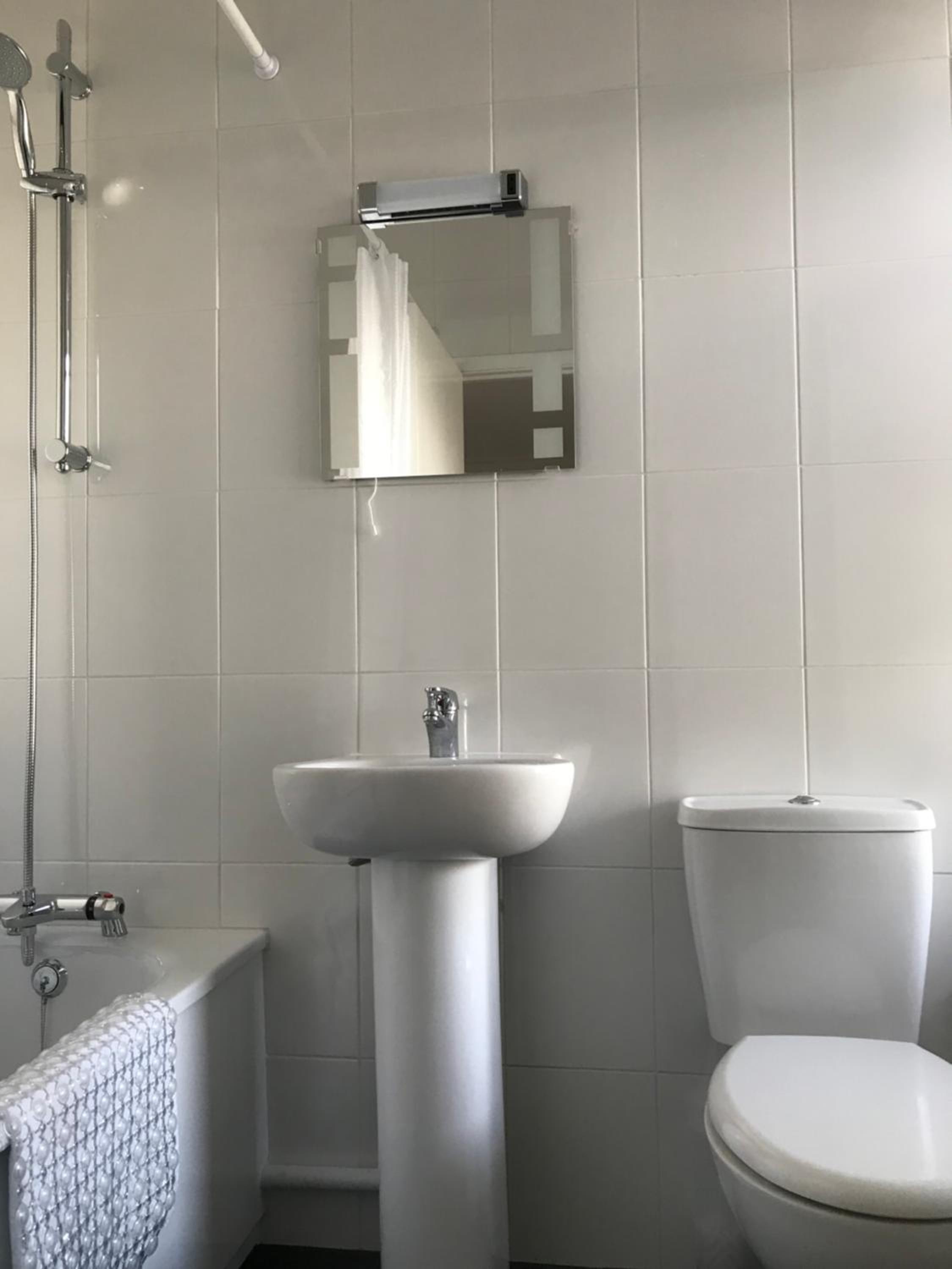 Lynton Vacations - The Crown Hotel - Property Image 3