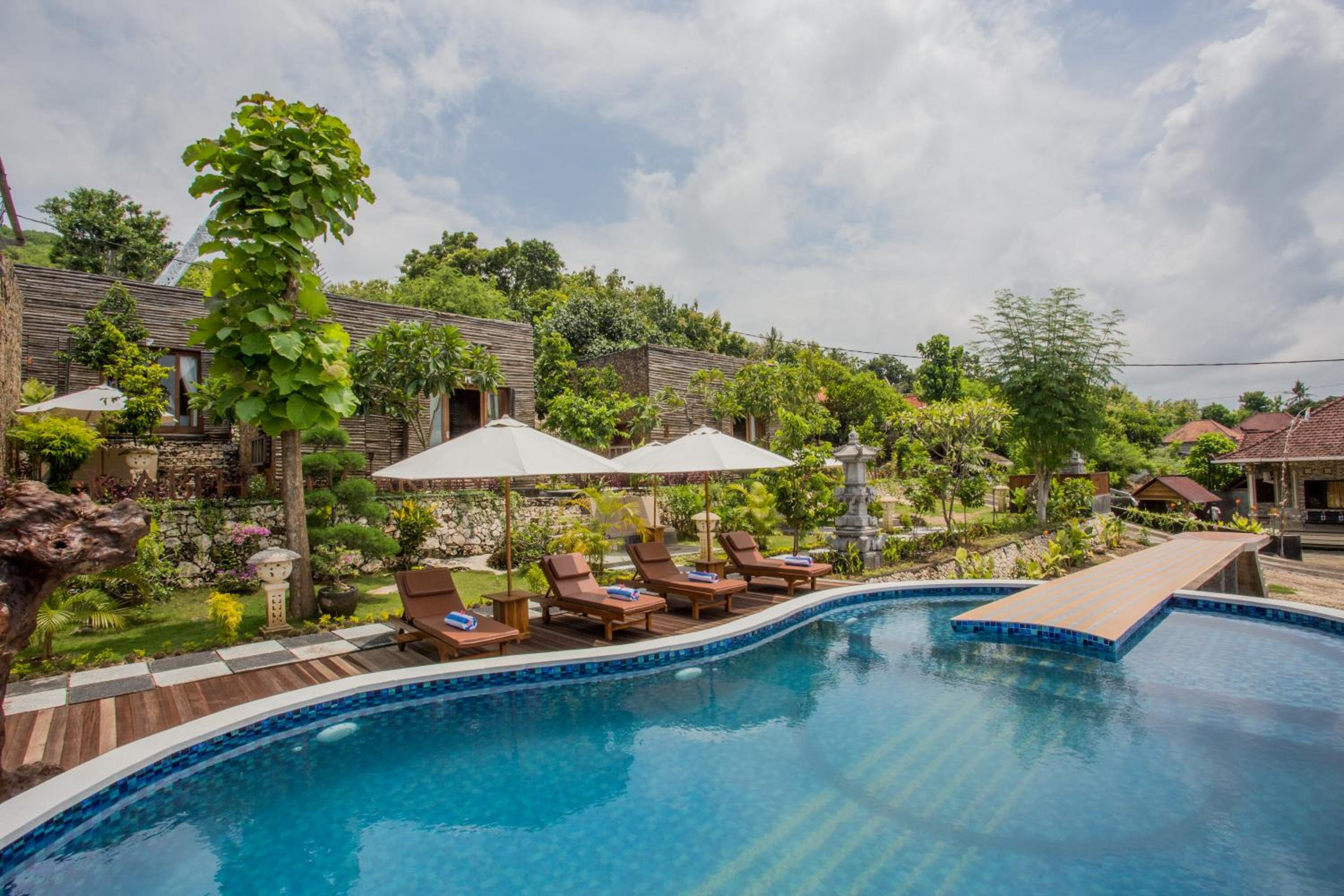 Kabeh Jati Garden Villa & Restaurant