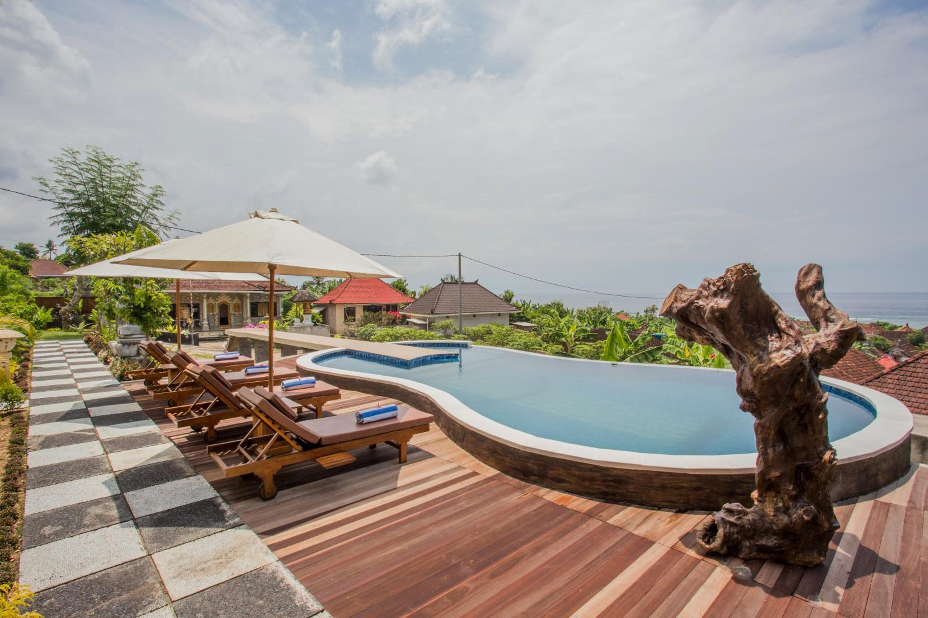 Kabeh Jati Garden Villa & Restaurant