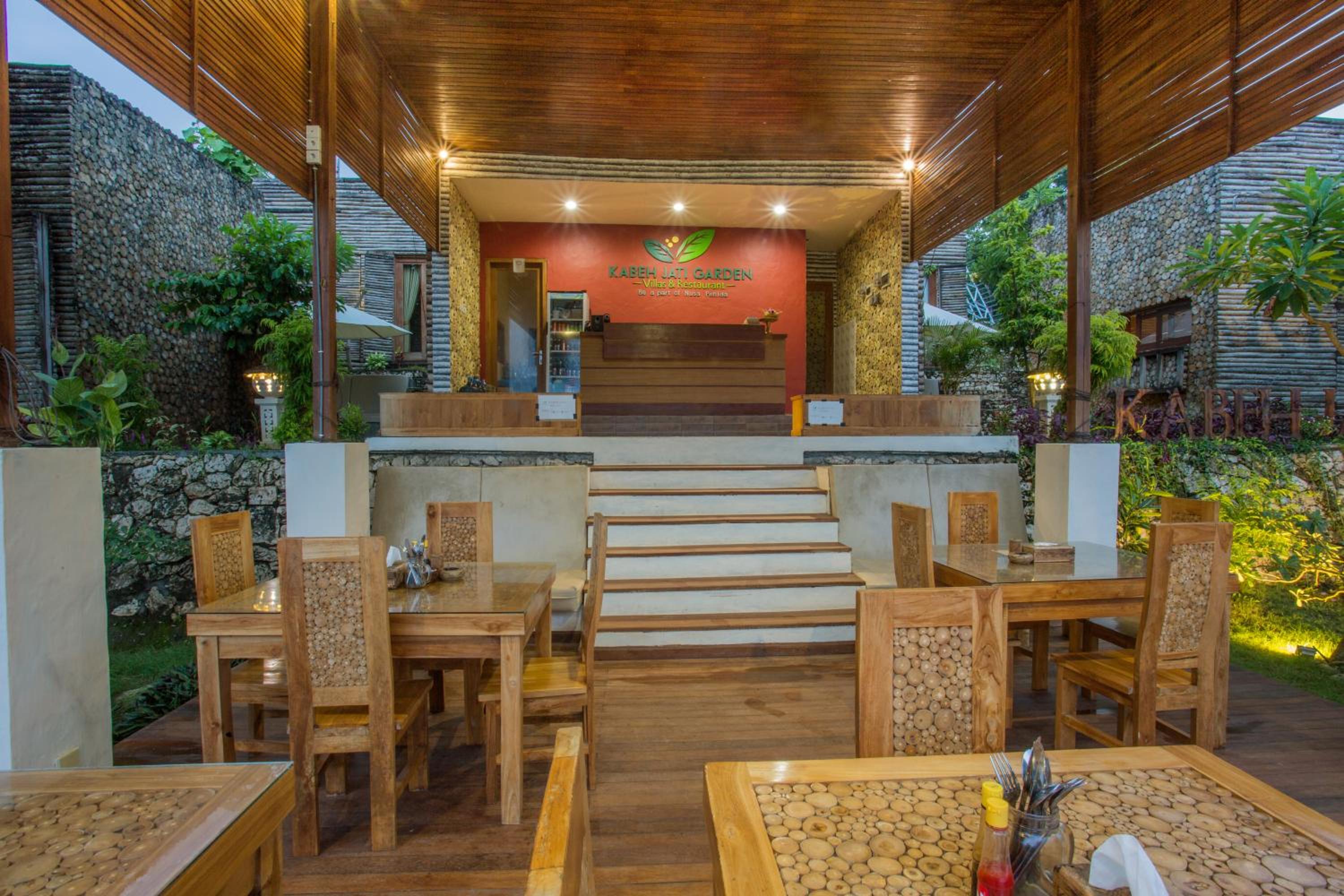 Kabeh Jati Garden Villa & Restaurant