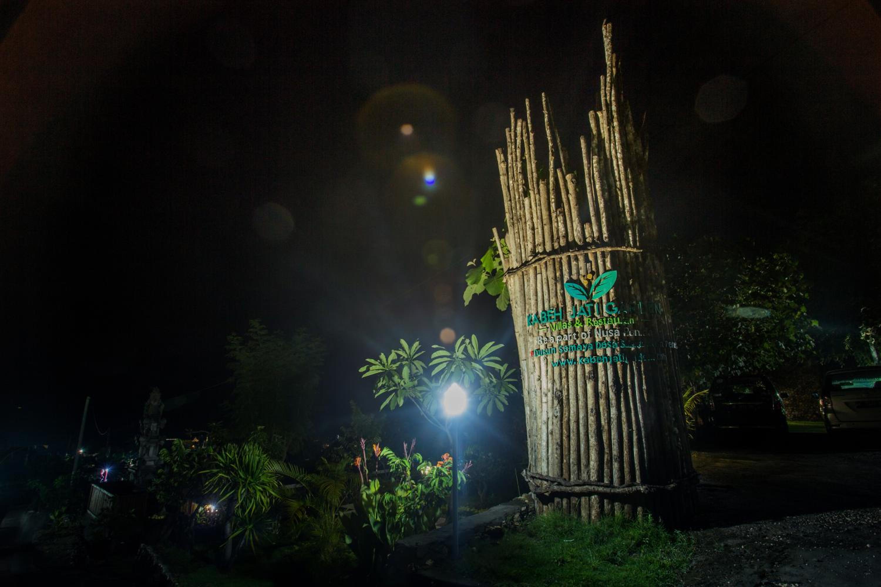 Kabeh Jati Garden Villa & Restaurant