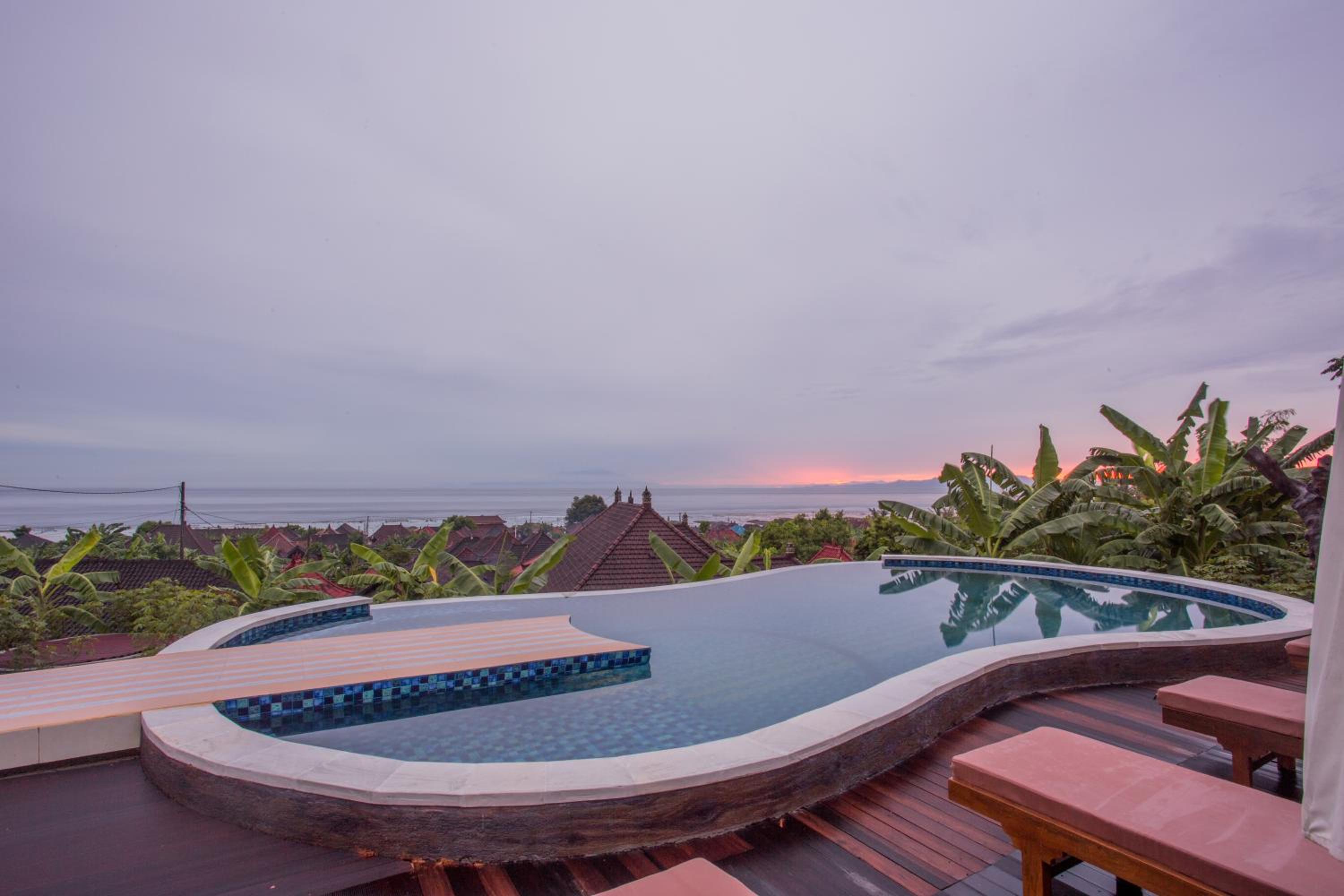 Kabeh Jati Garden Villa & Restaurant