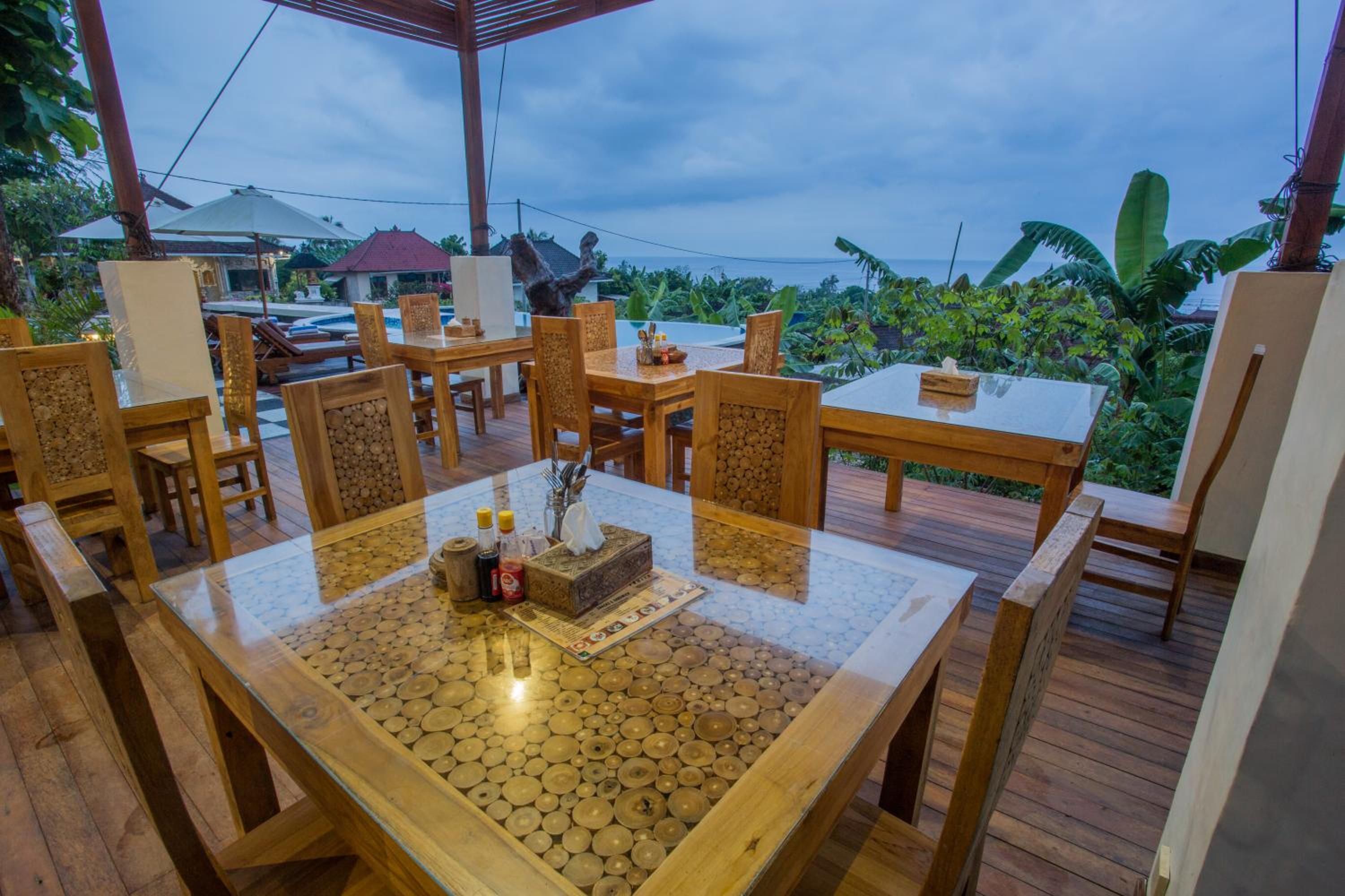 Kabeh Jati Garden Villa & Restaurant