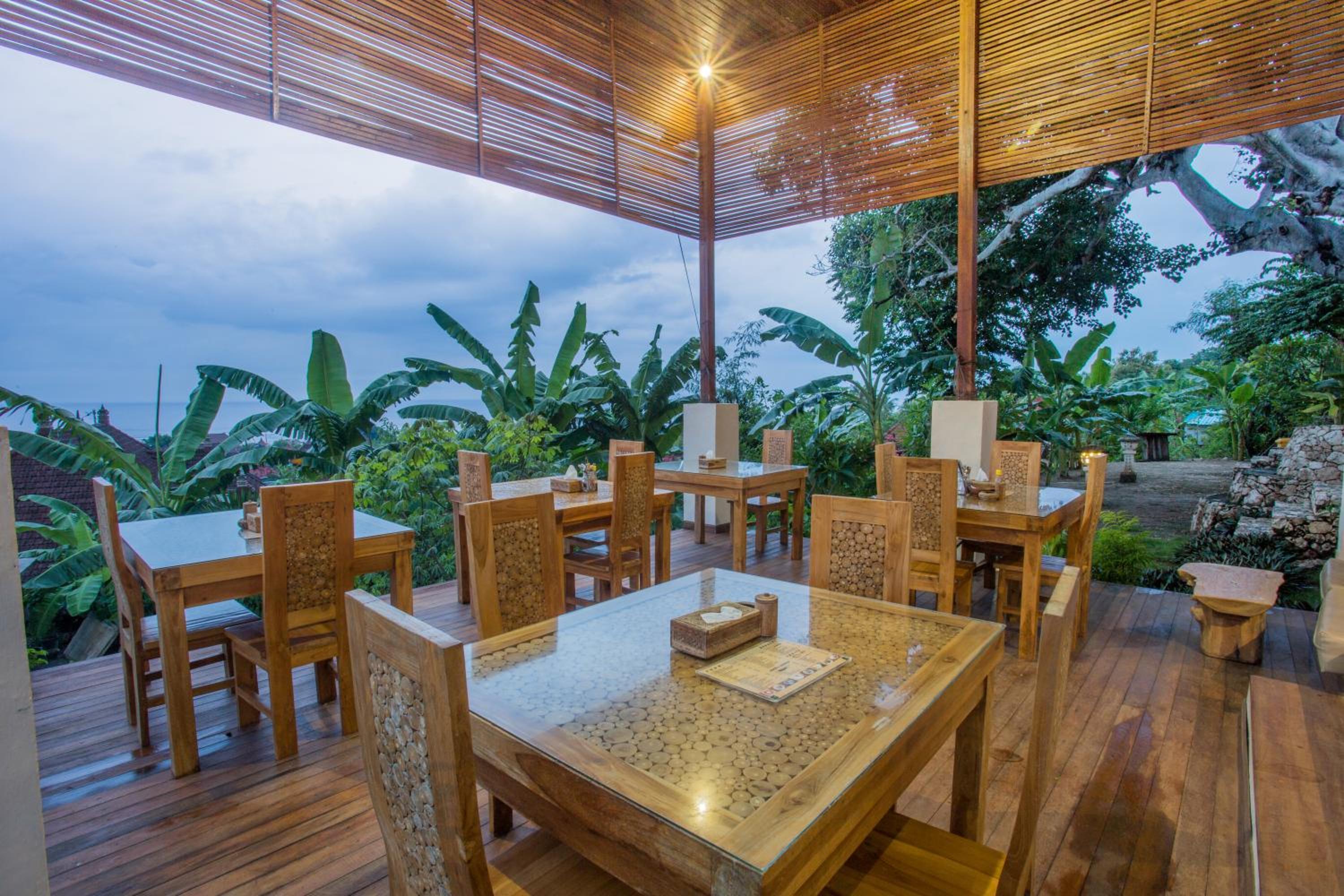 Kabeh Jati Garden Villa & Restaurant