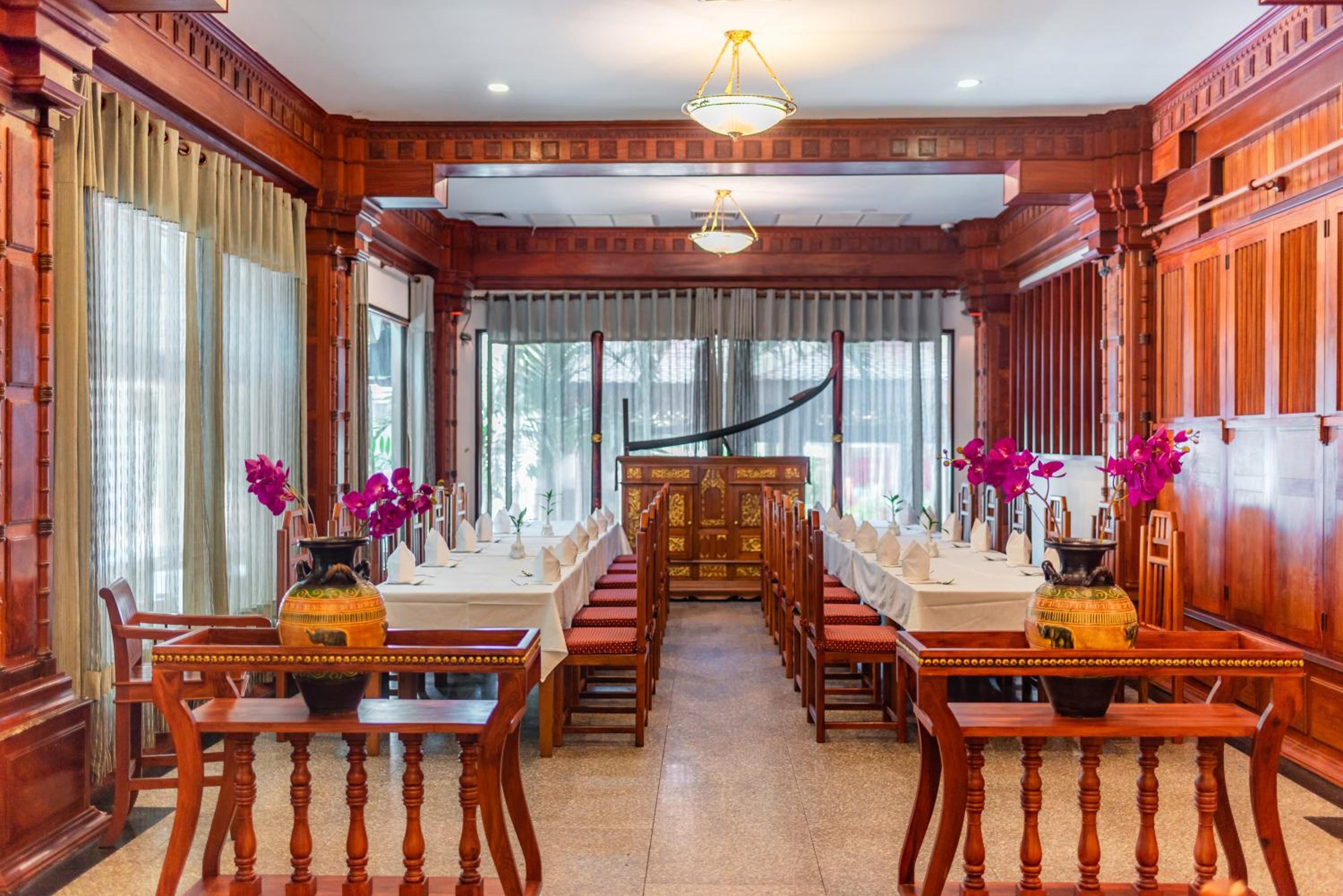 Empress Residence Resort and Spa