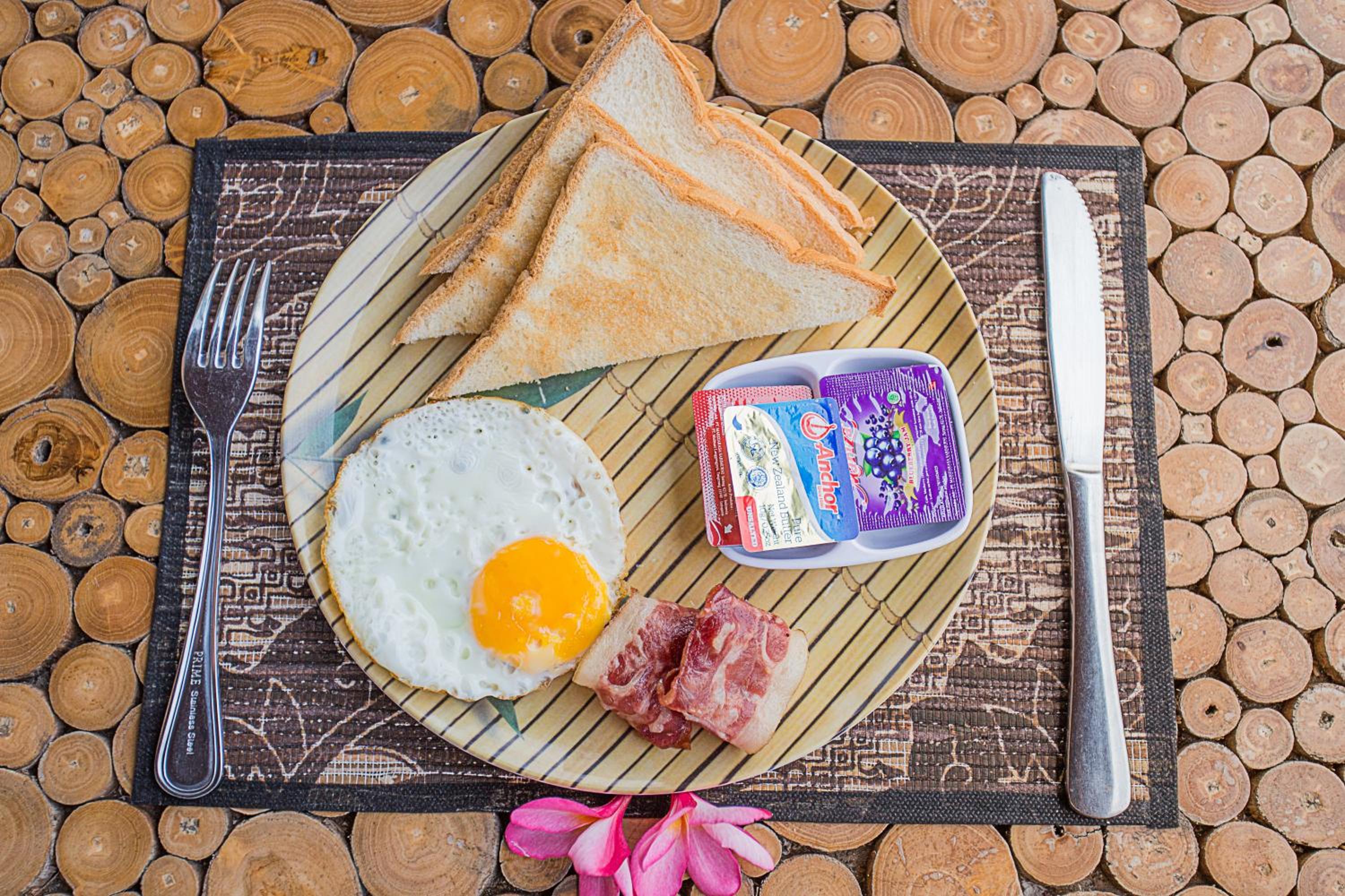 Kabeh Jati Garden Villa & Restaurant