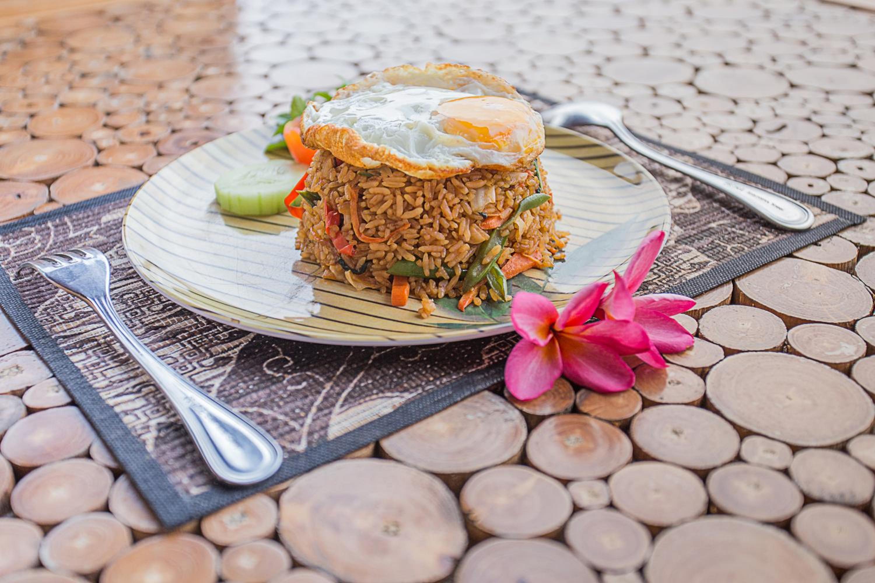 Kabeh Jati Garden Villa & Restaurant