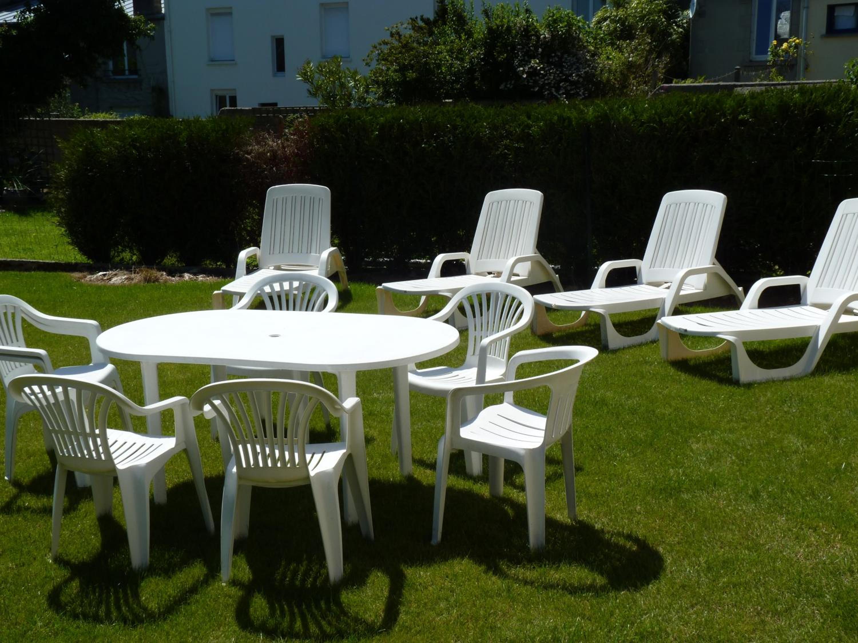 outdoor BBQ area