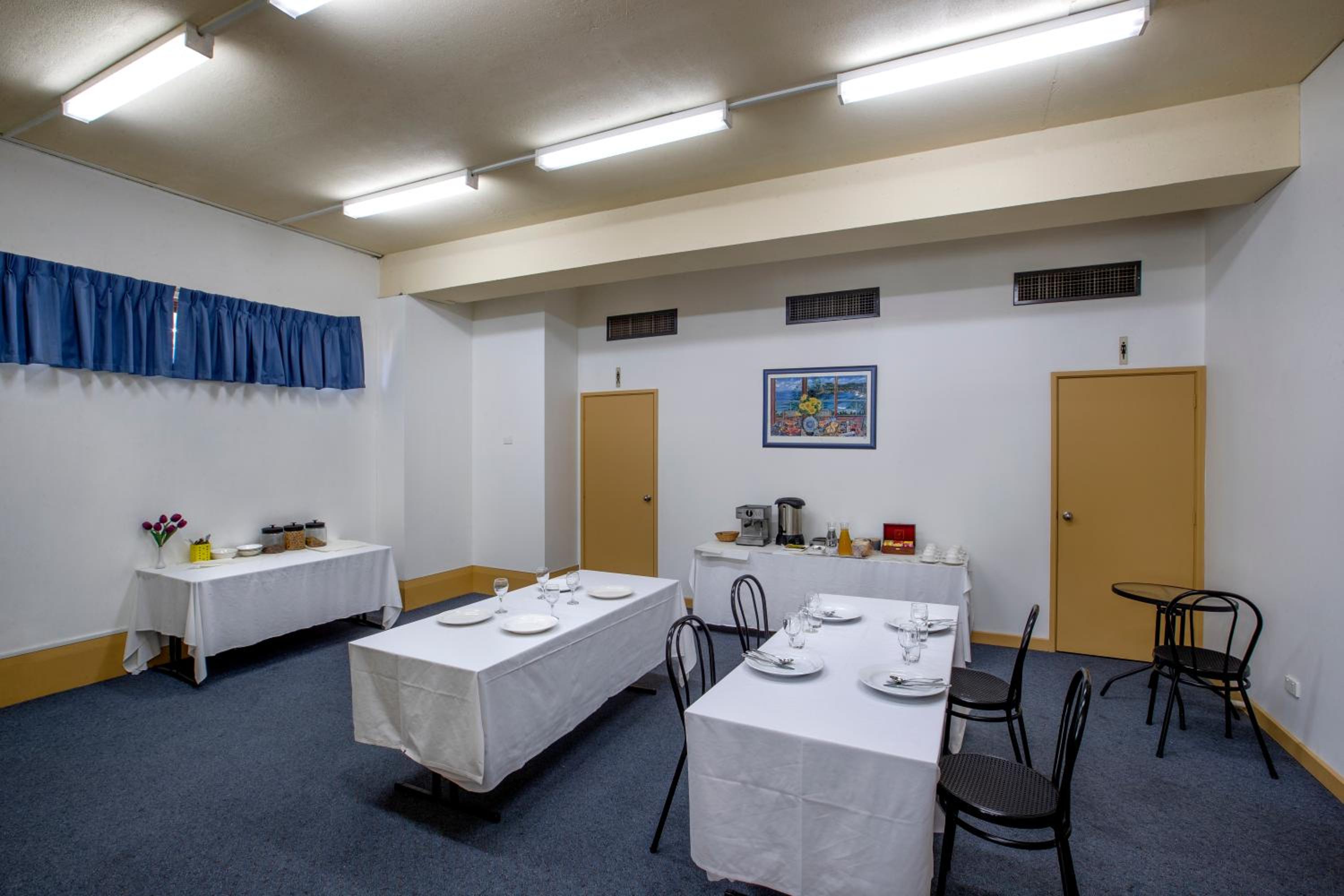 Parkside Inn Motel