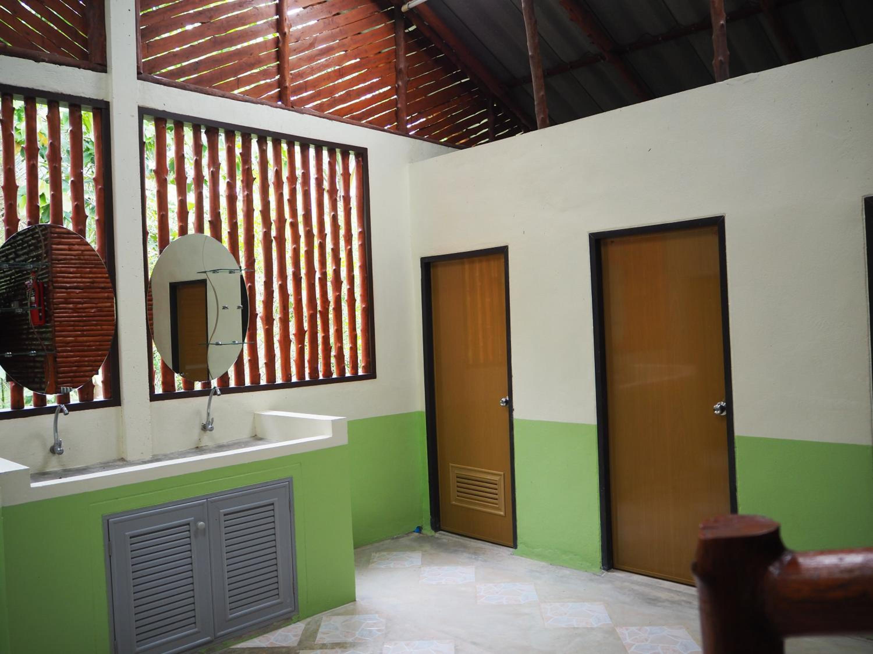 Photo 48