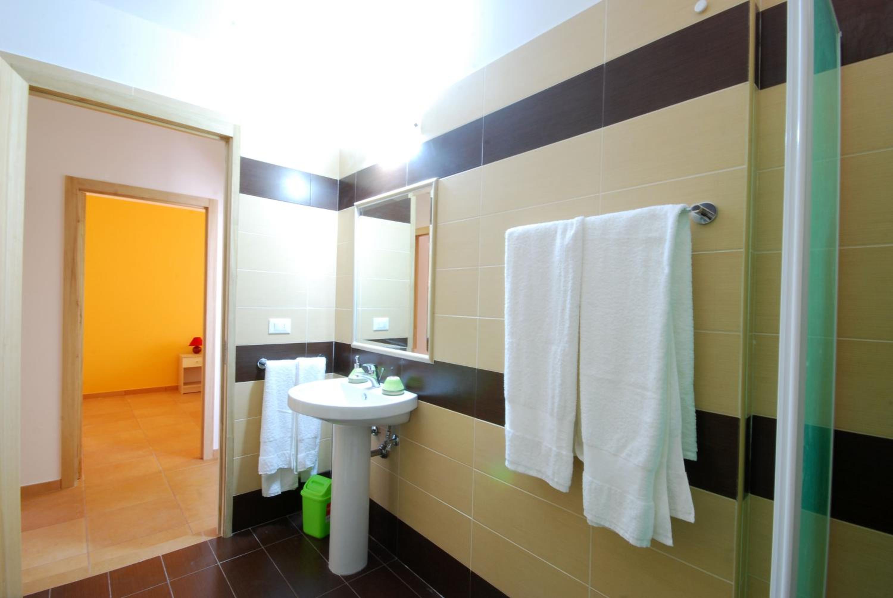 B&B Erminia - Free Parking e Mare Vicino
