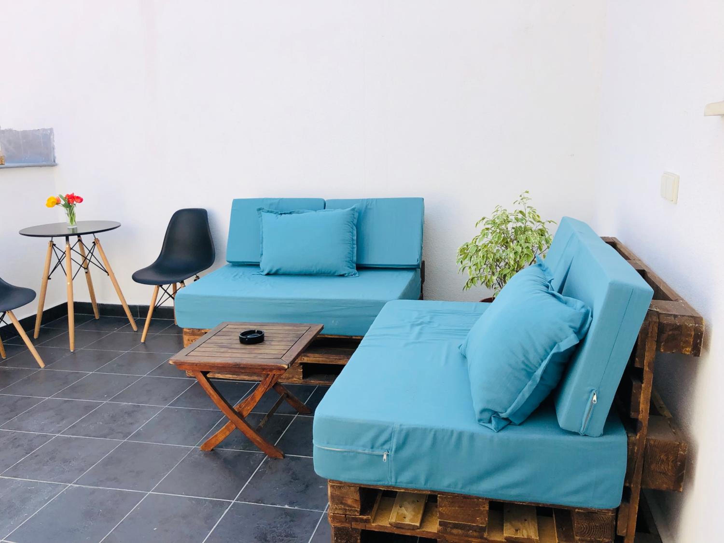 SKYLER GUEST HOUSE