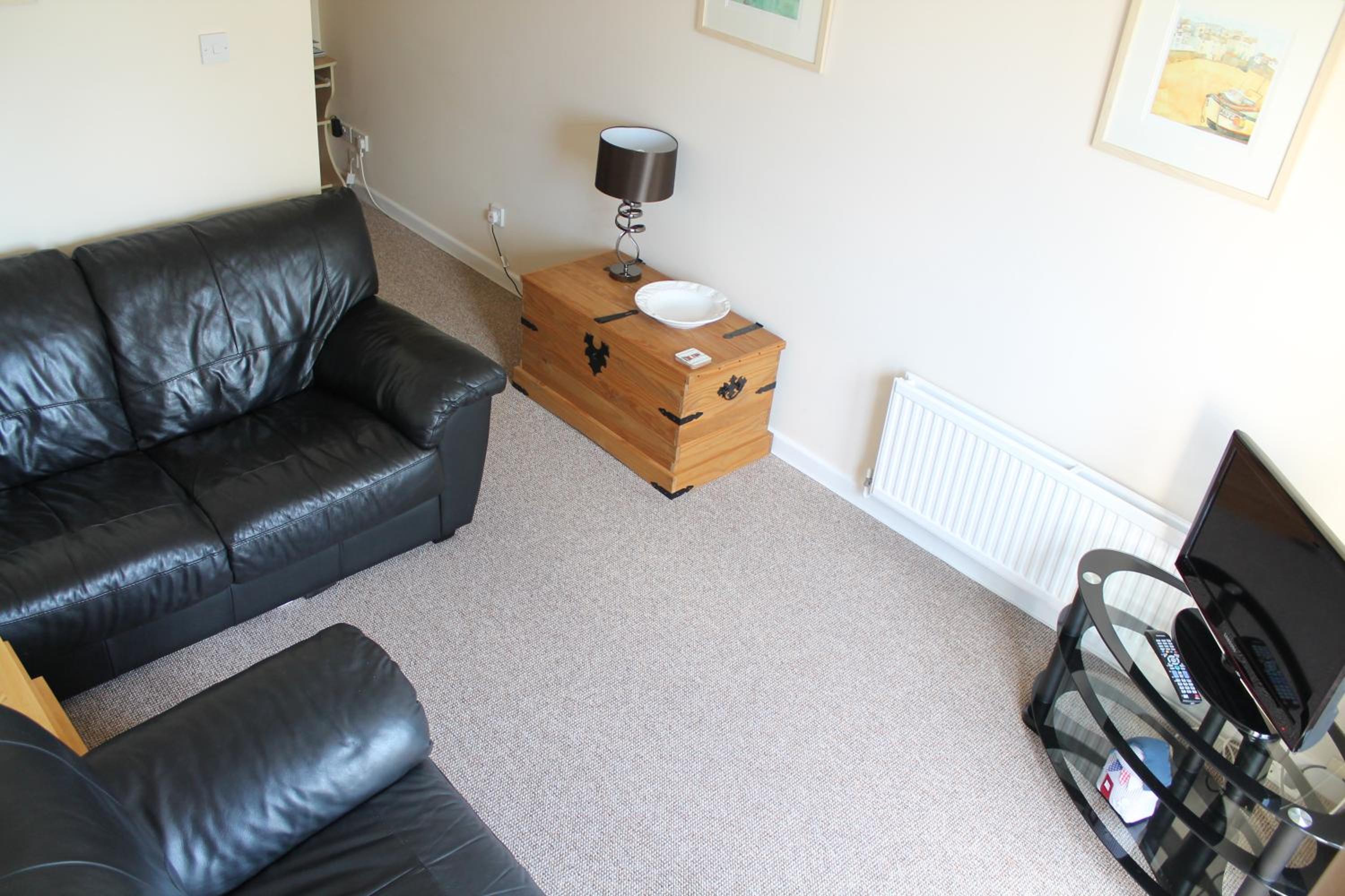Number 6 Braeside Mews view 3
