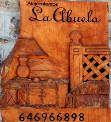 Alojamientos la Abuela view 2