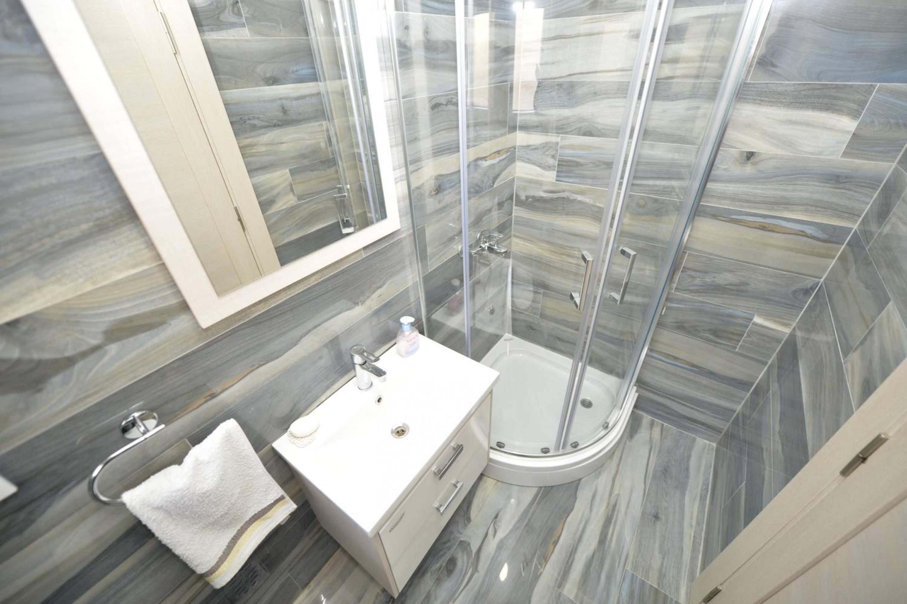 J & P Apartments Orahovac