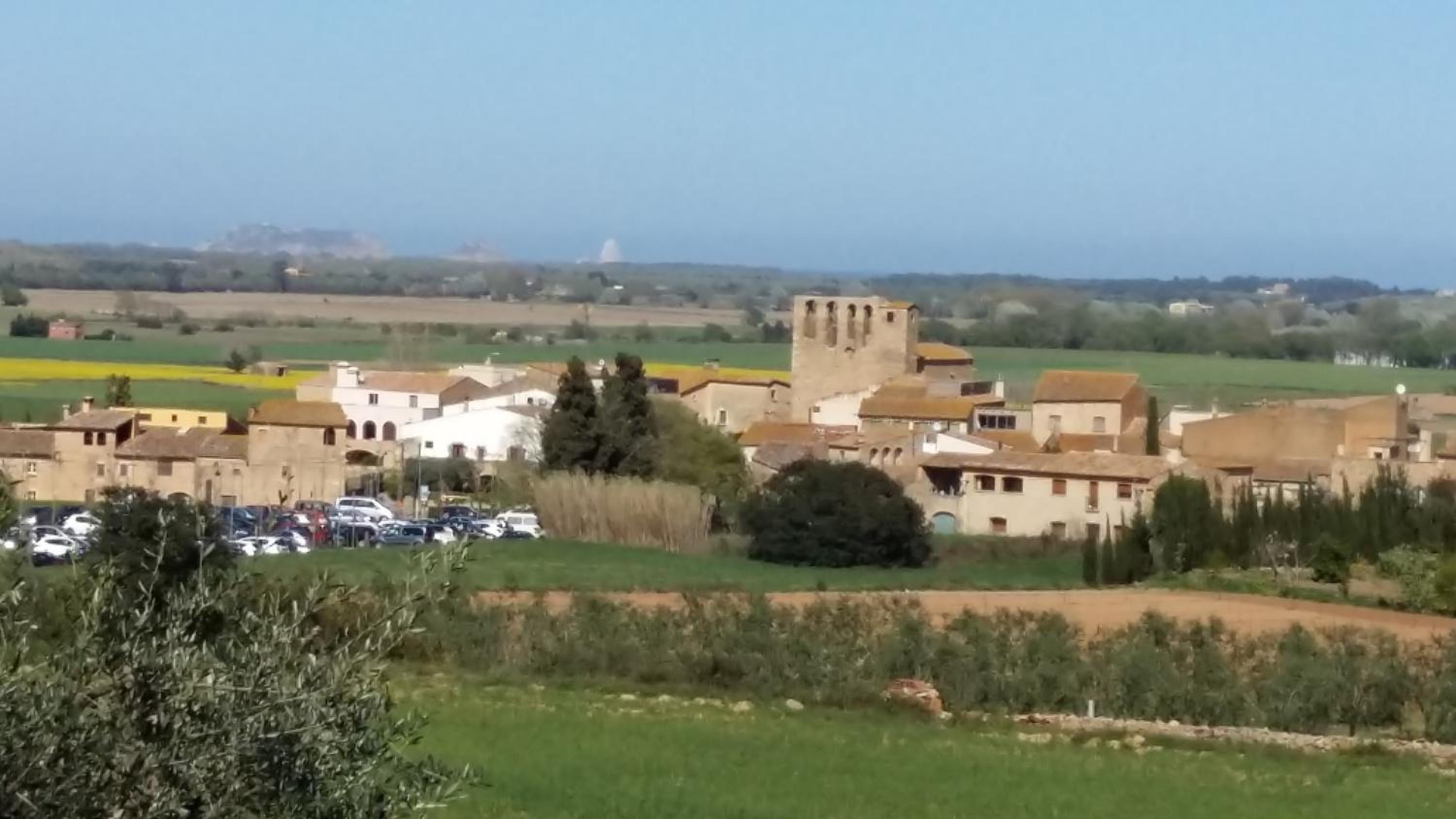 Casa Rural Can Ginesta view 2
