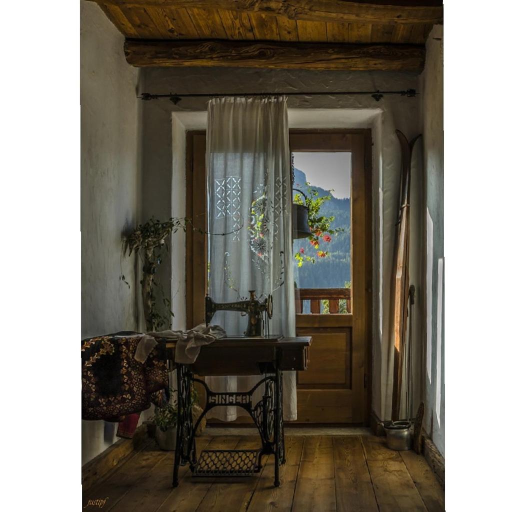 B&B Rossodisera