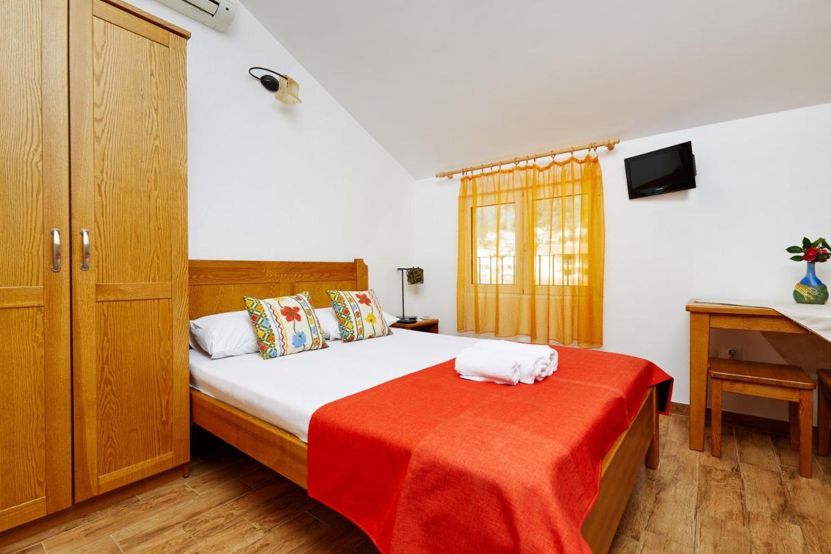 Rosic Apartments Baosici view 4