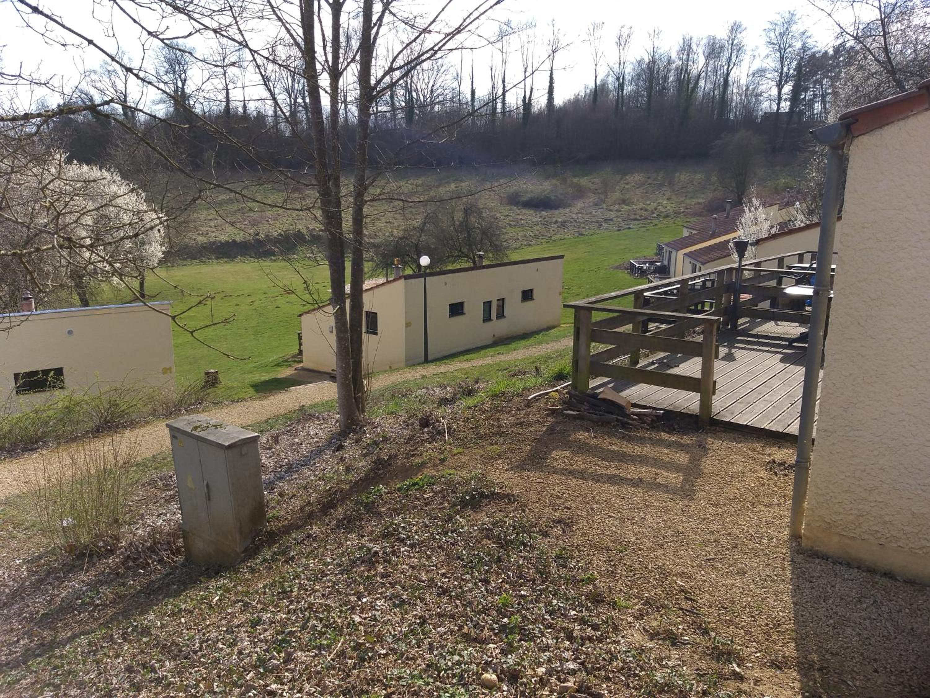 Bungalows du Lac de Rabais view 5