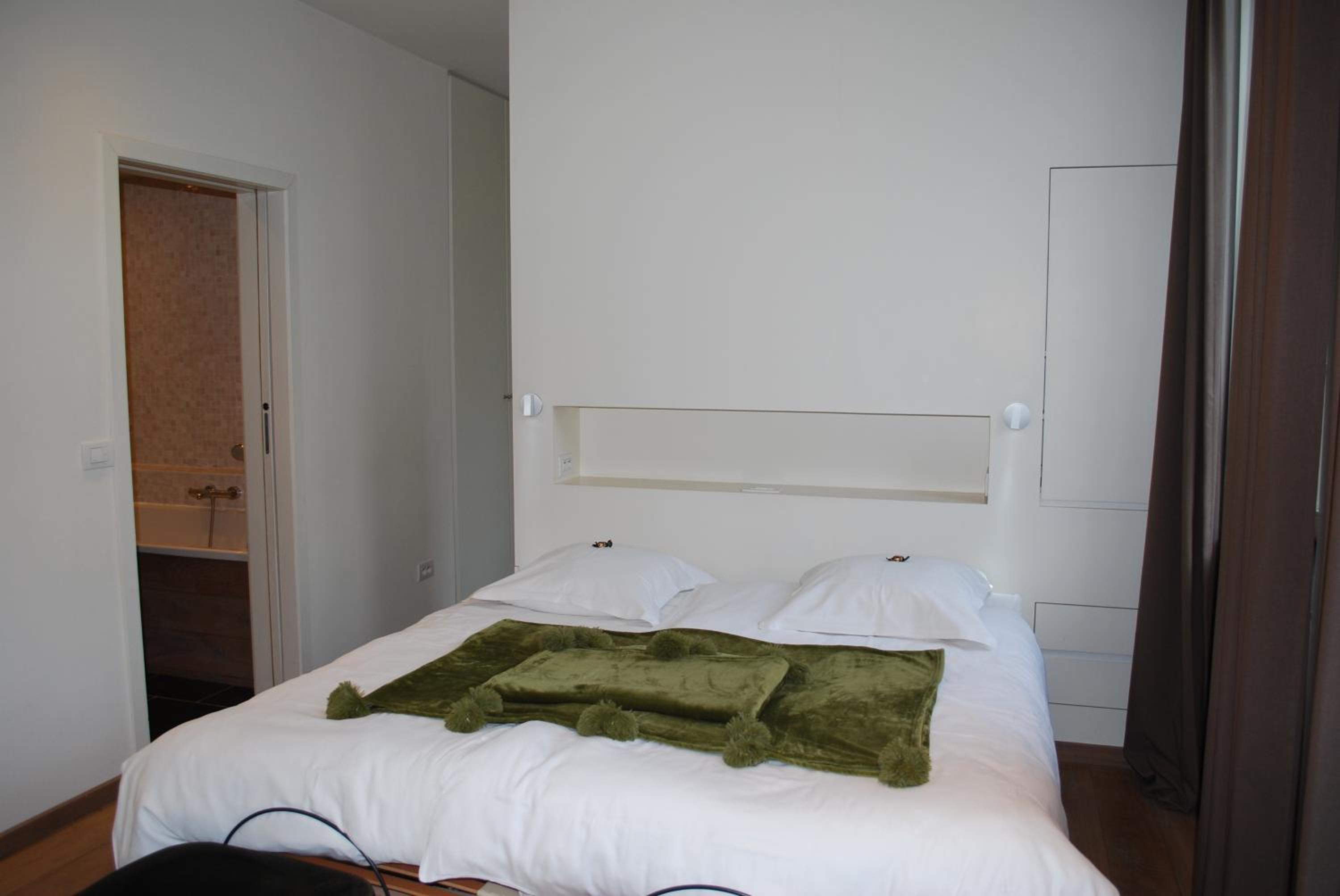 Photo 36