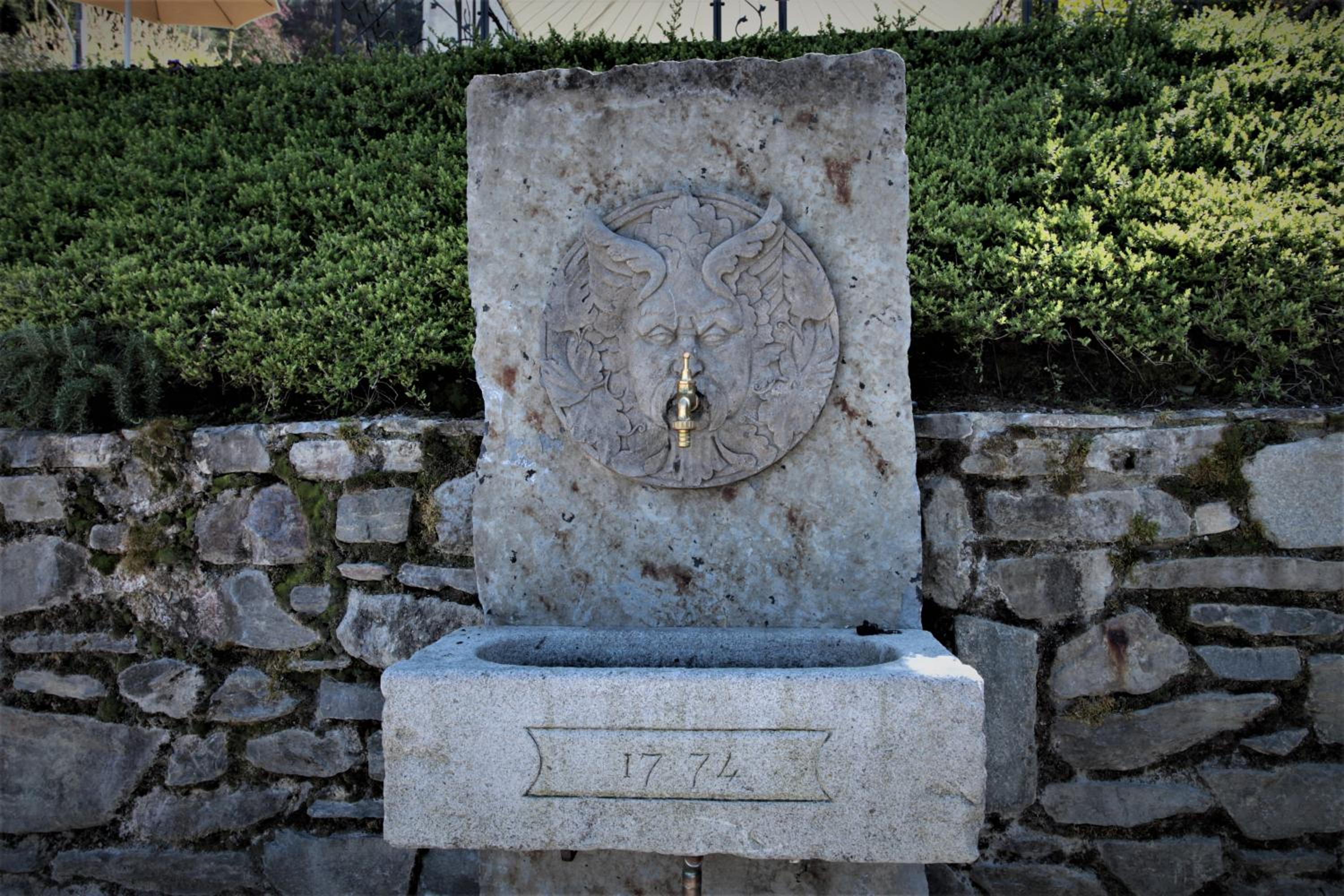 Photo 43