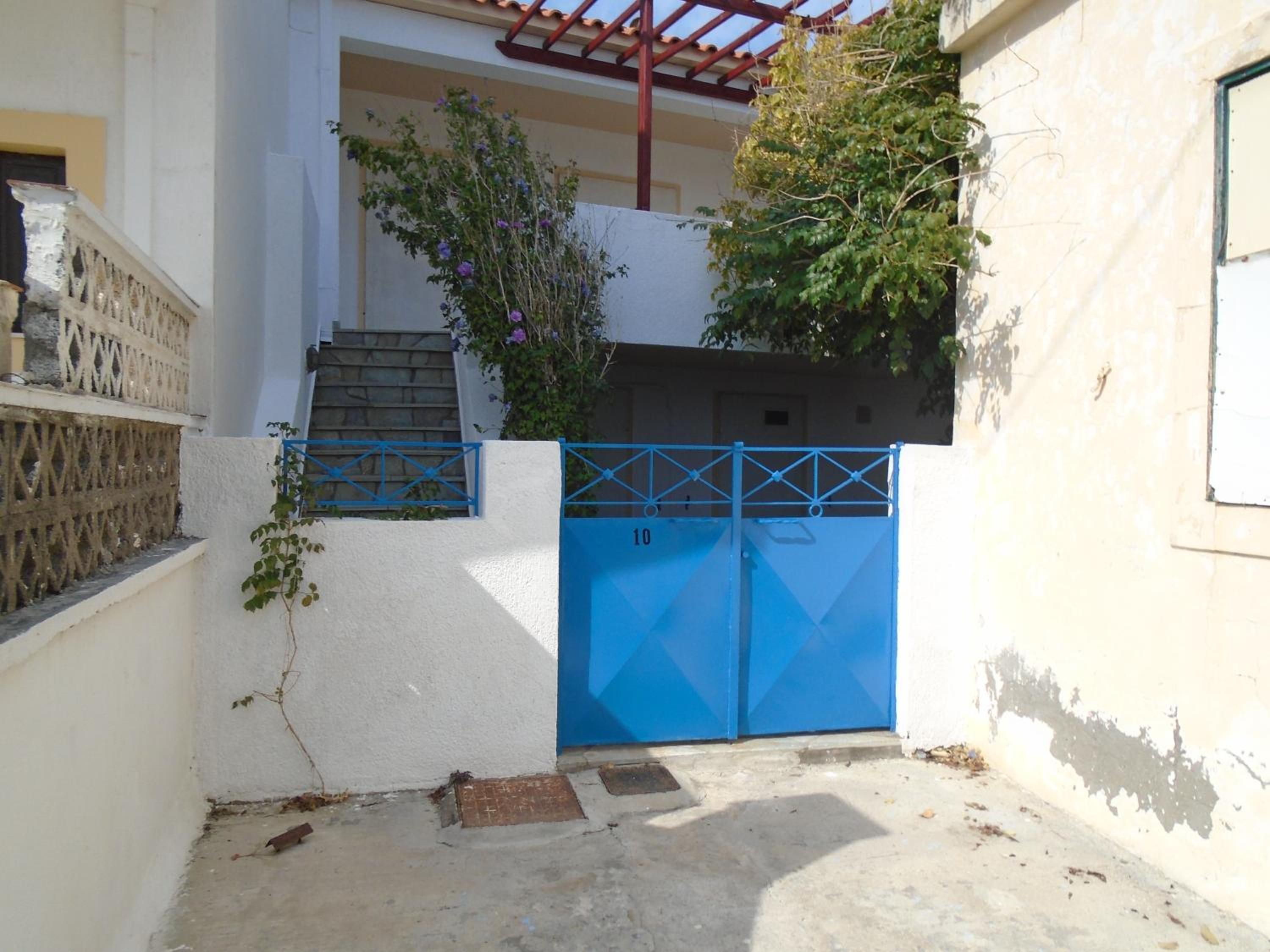 Sea Front two bedroom House in Lesvos view 3