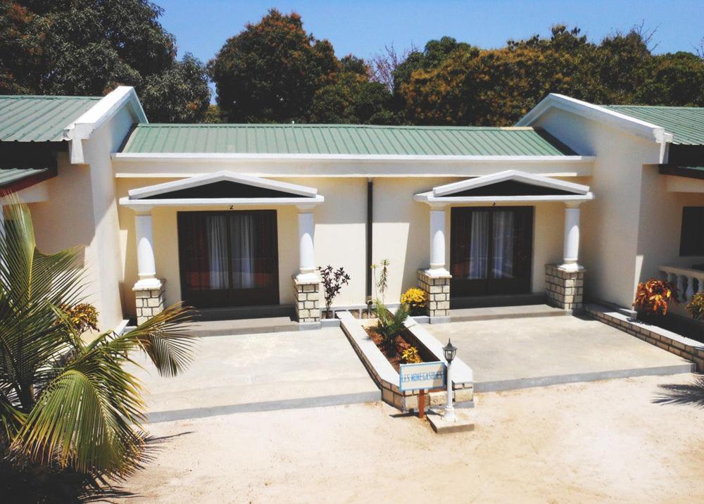 SAARA HOTEL