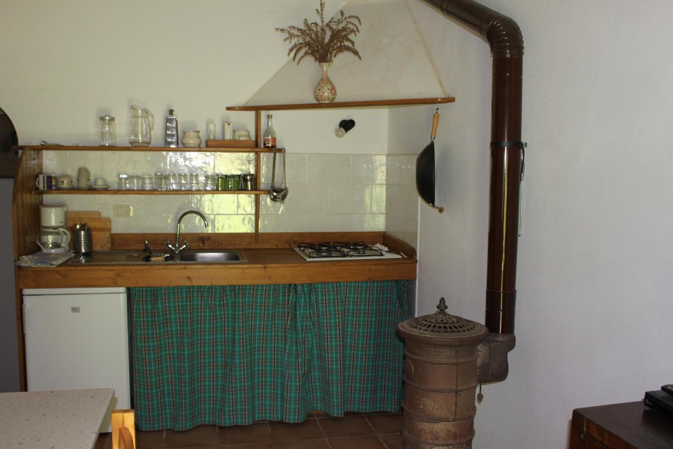 Photo 11