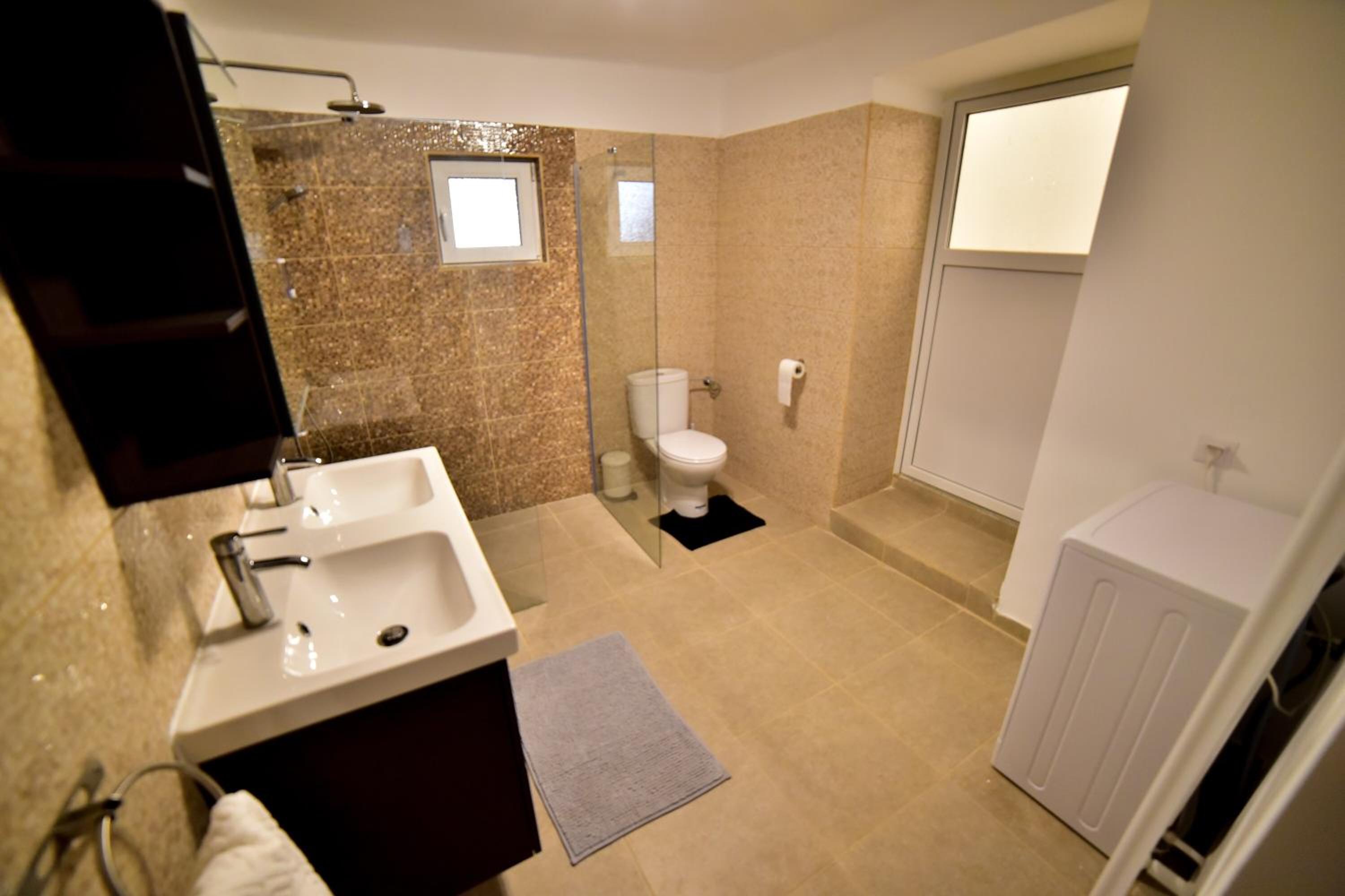 Casa Soare - Ultracentral GuestHouse view 5