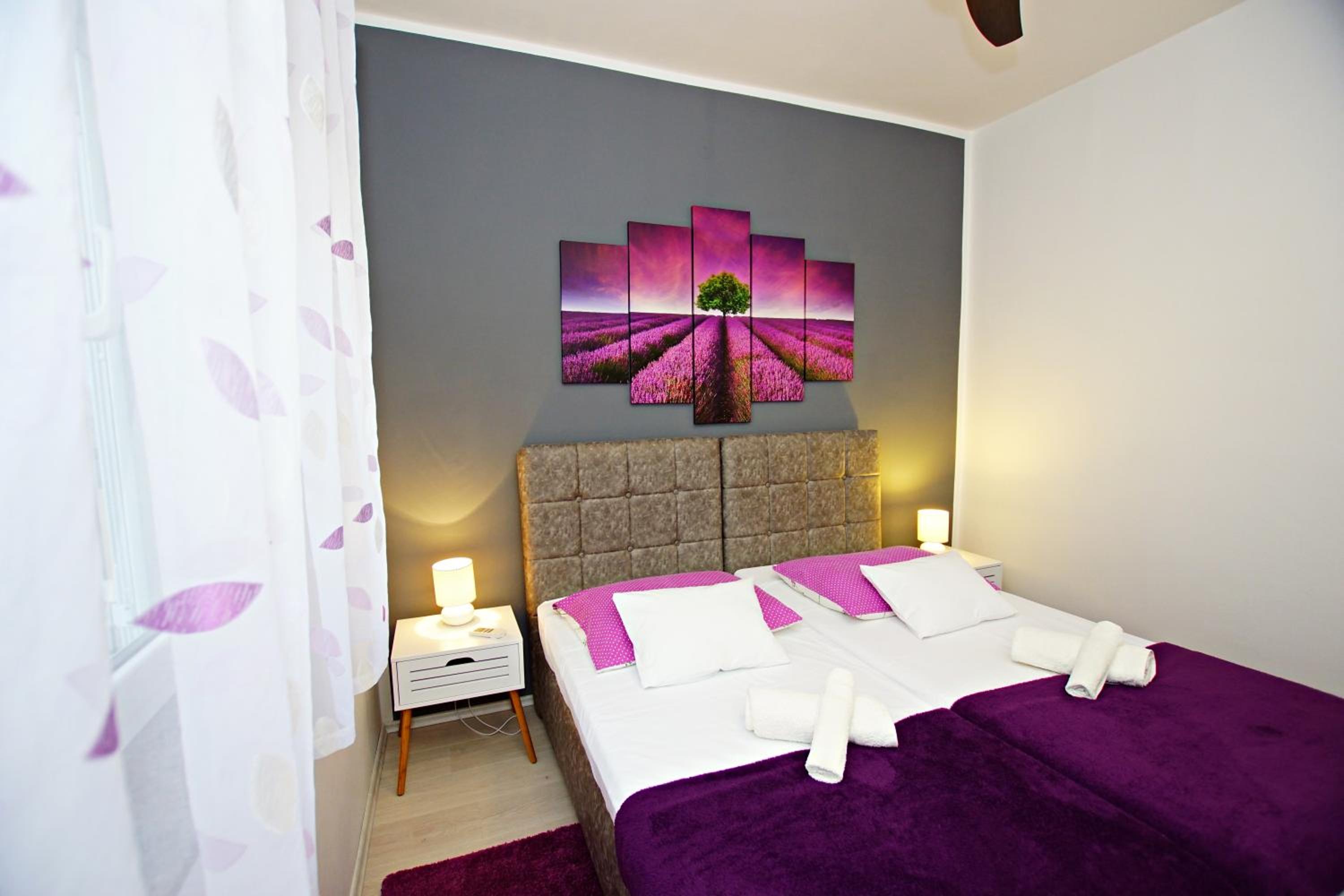 Photo 66